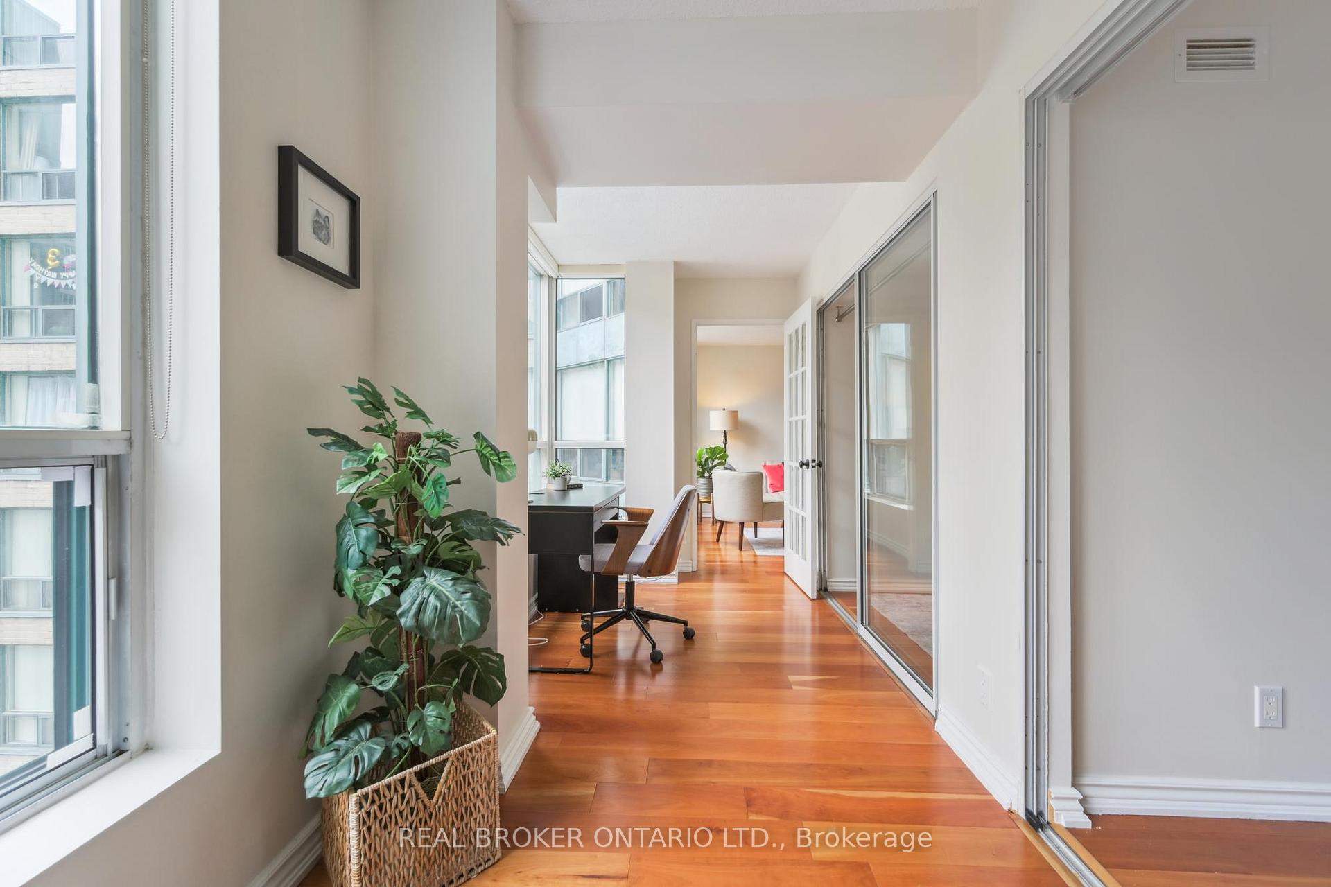 Photo 29 of Unit 508, 92 King Street E, Toronto, Church-Yonge Corridor — HOMEH