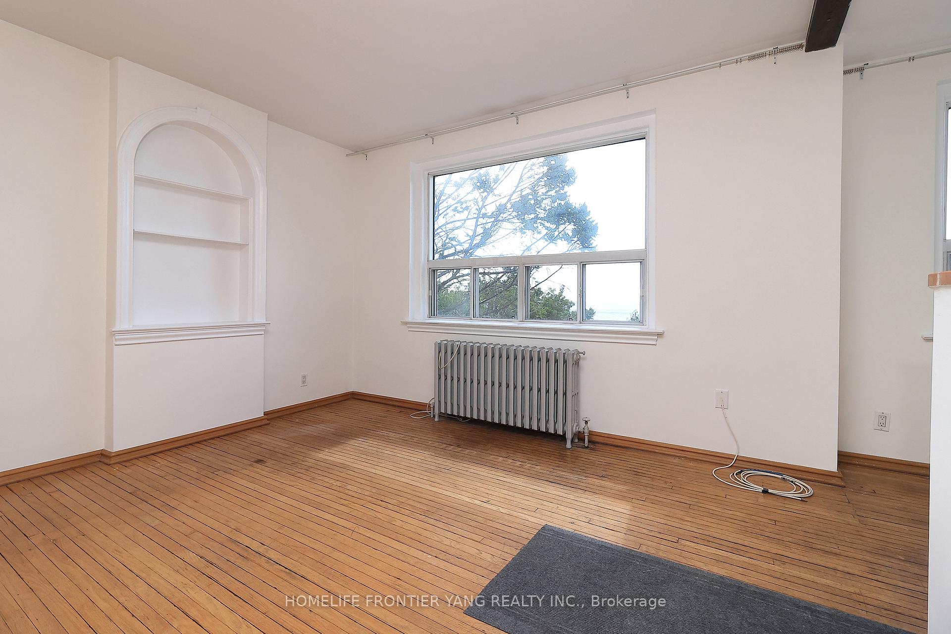 Photo 7 of Unit 21, 2697 Lake Shore Boulevard W, Etobicoke, Mimico — HOMEH