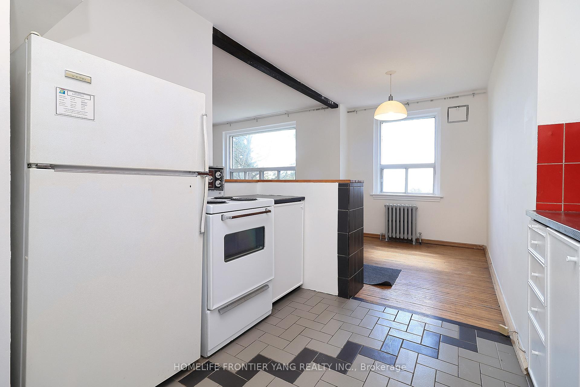 Photo 11 of Unit 21, 2697 Lake Shore Boulevard W, Etobicoke, Mimico — HOMEH