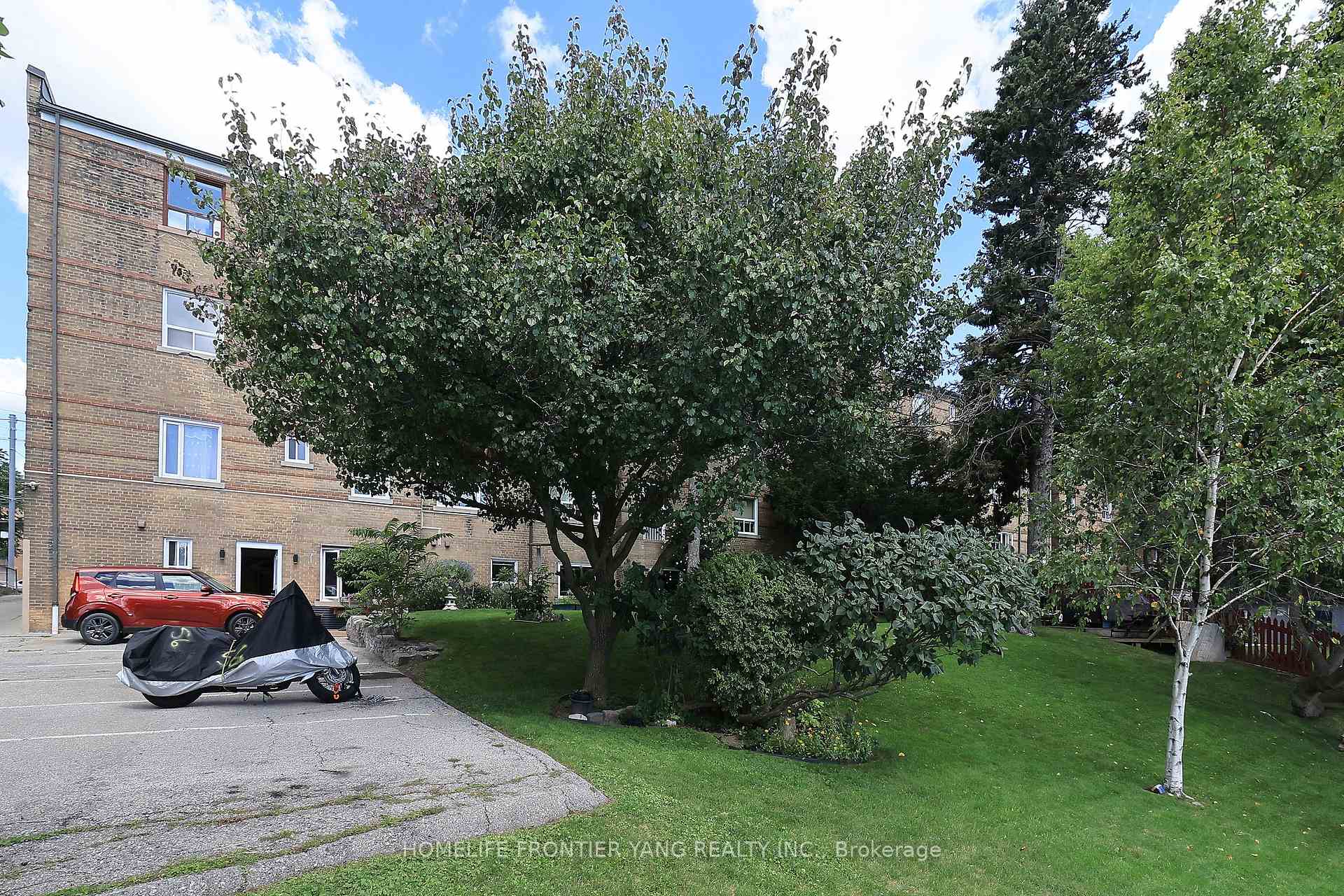Photo 26 of Unit 21, 2697 Lake Shore Boulevard W, Etobicoke, Mimico — HOMEH
