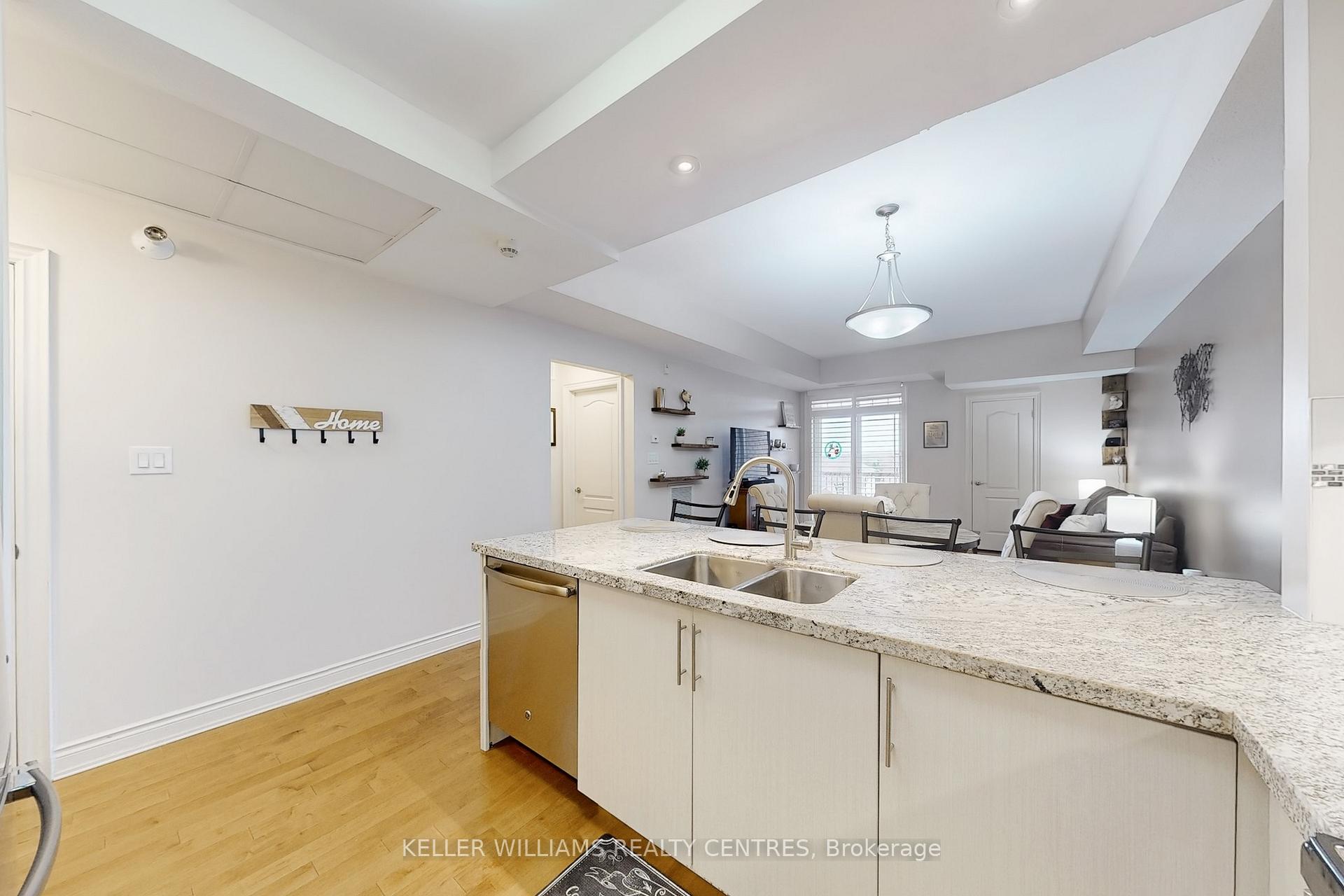Photo 10 of Unit 302, 2 Briar Hill Heights, New Tecumseth, Alliston — HOMEH