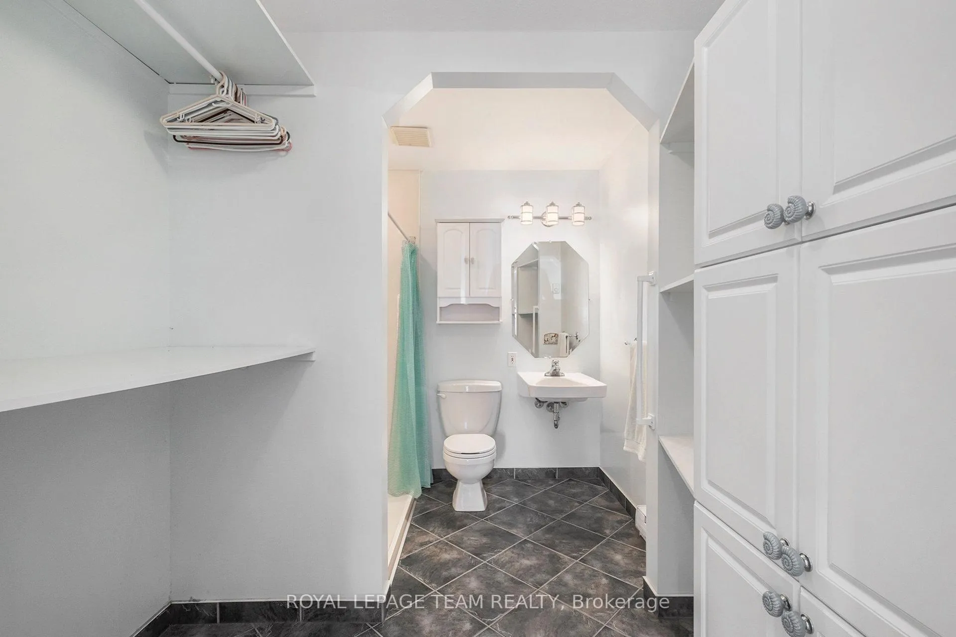 Photo 42 of 3D Harness Lane, Ottawa, Kanata - Bridlewood — HOMEH
