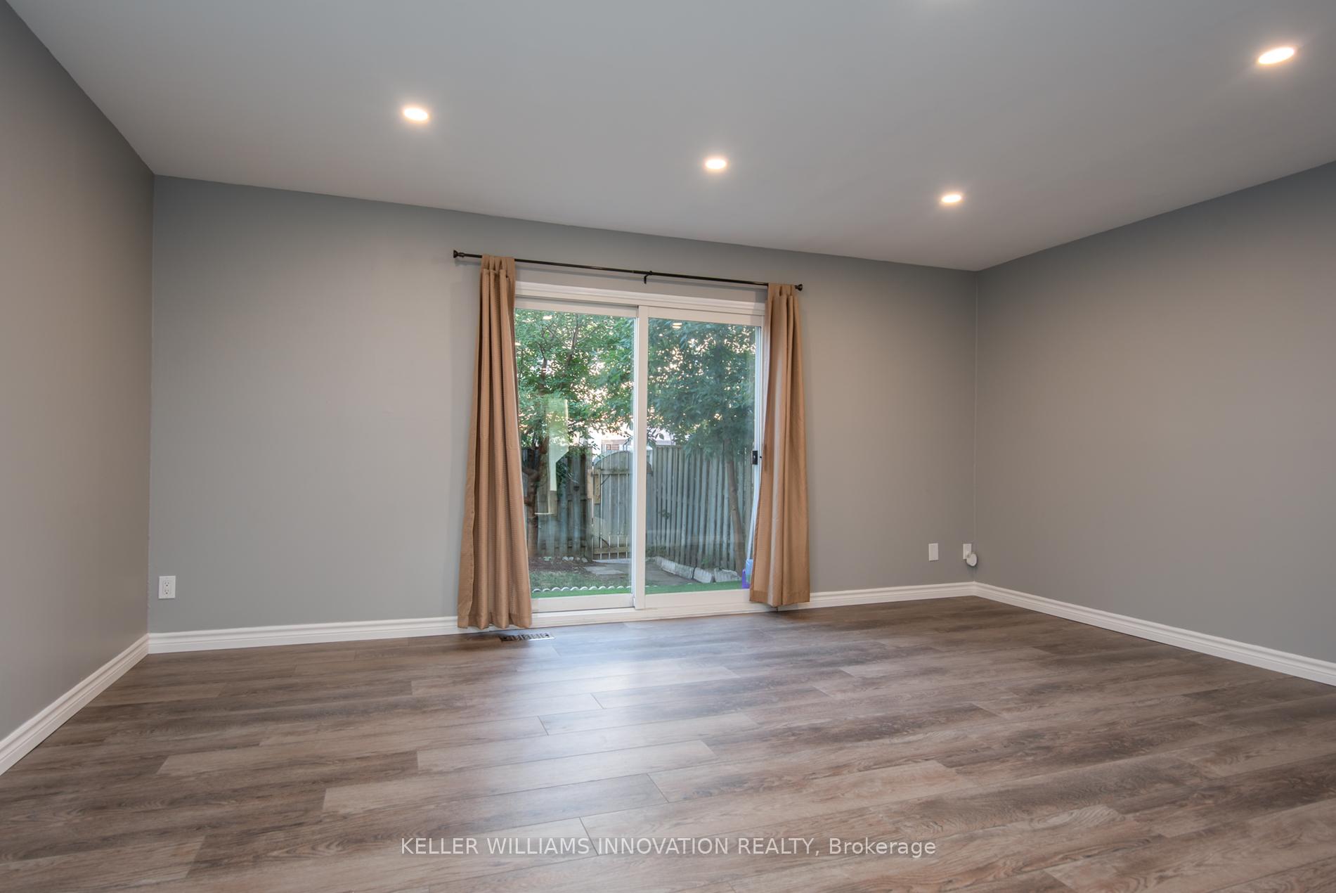 Photo 6 of Unit 8, 450 Pioneer Drive, Kitchener — HOMEH