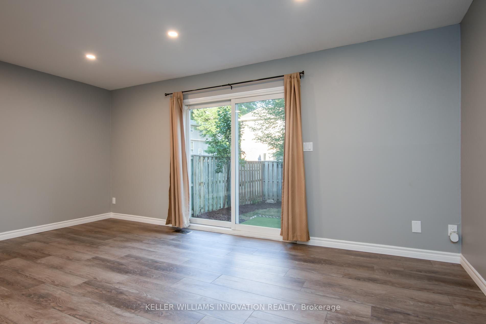 Photo 7 of Unit 8, 450 Pioneer Drive, Kitchener — HOMEH