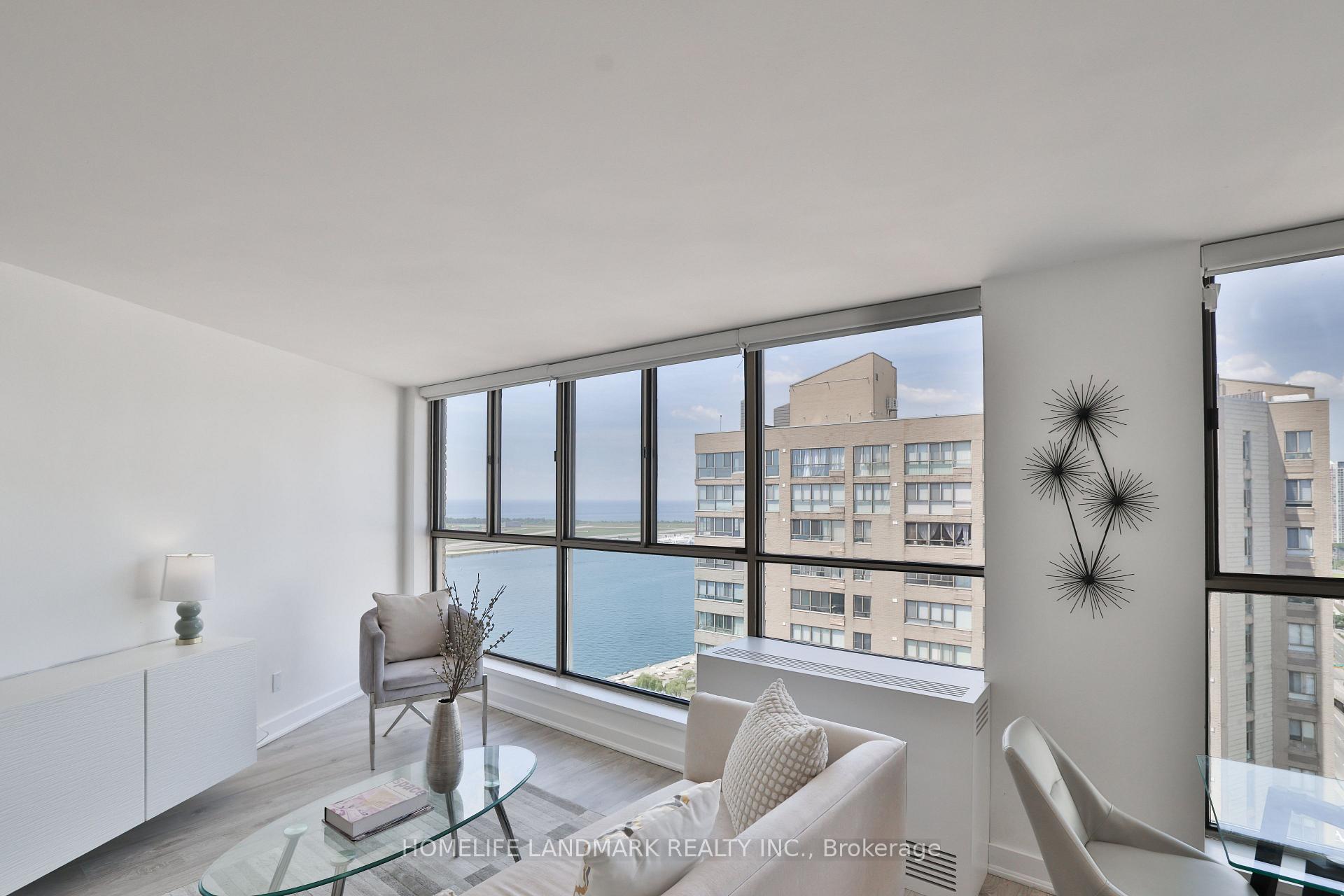 Photo 4 of Unit 3005, 260 Queens Quay W, Toronto, Waterfront Communities — HOMEH