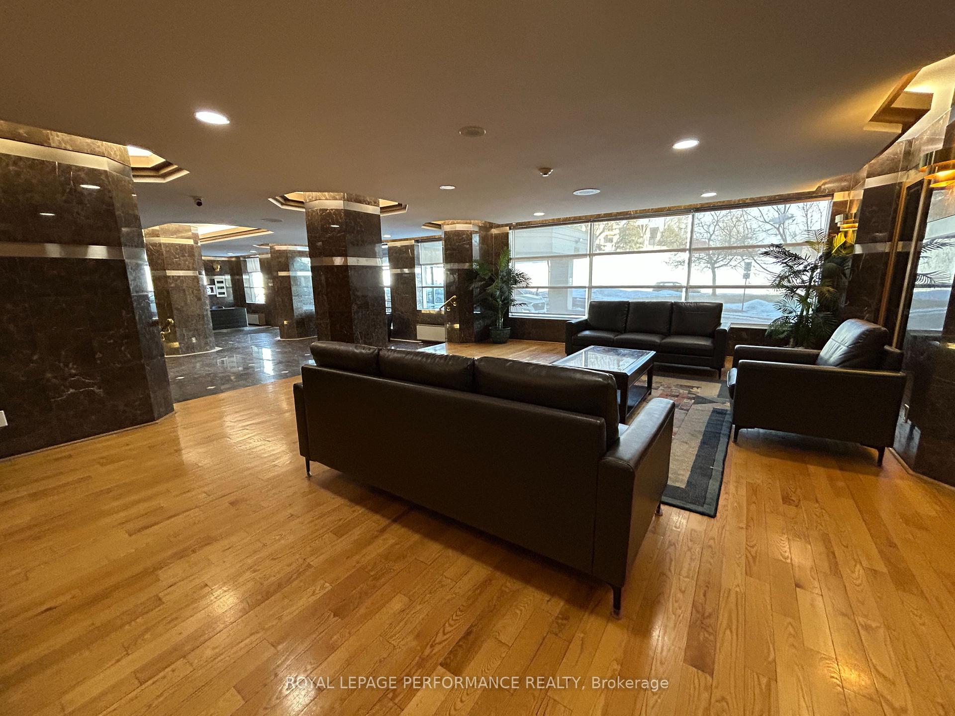Photo 9 of Unit 1611, 2760 Carousel Crescent, Ottawa, Emerald Woods/Sawmill Creek — HOMEH