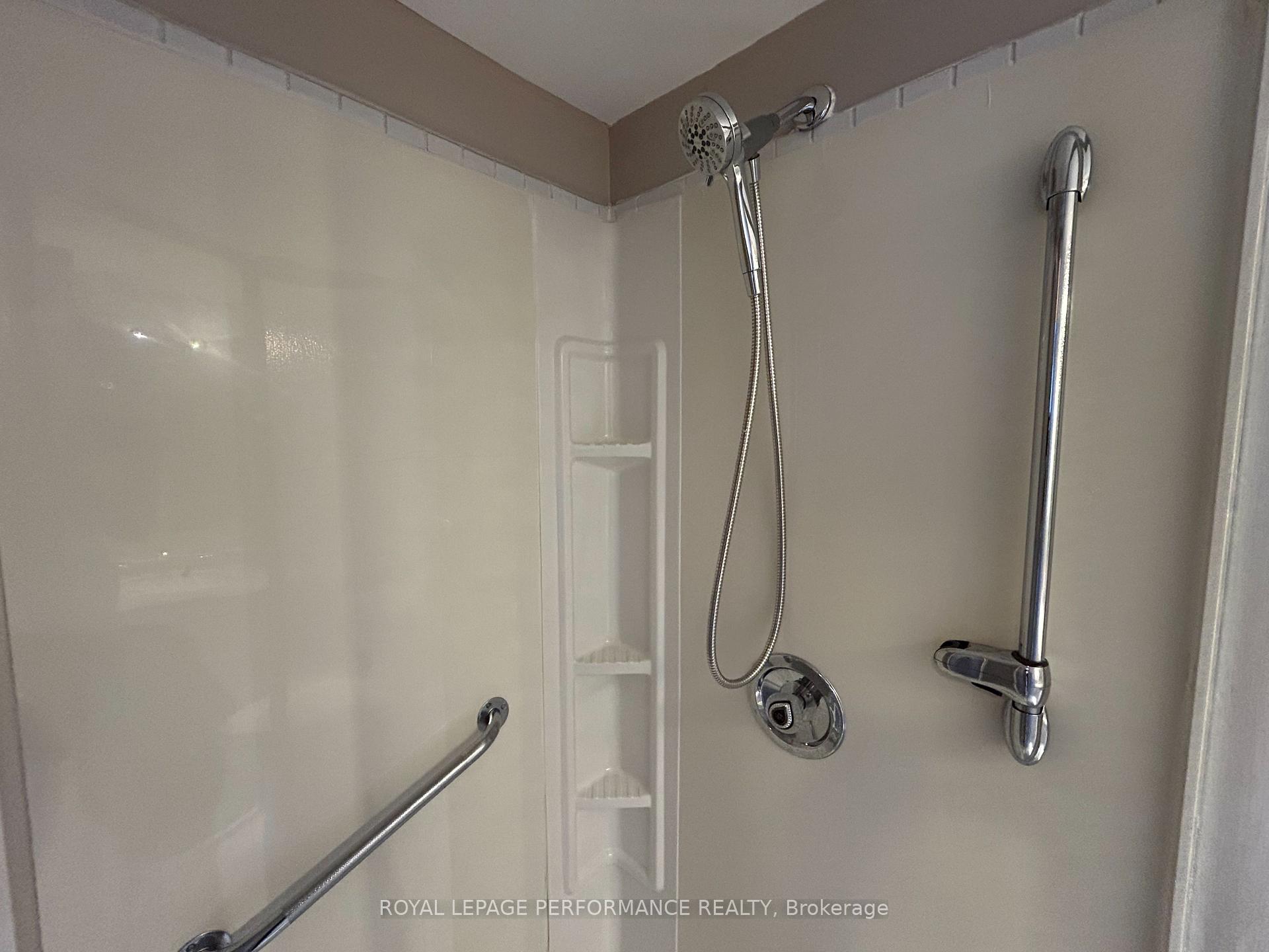 Photo 25 of Unit 1611, 2760 Carousel Crescent, Ottawa, Emerald Woods/Sawmill Creek — HOMEH