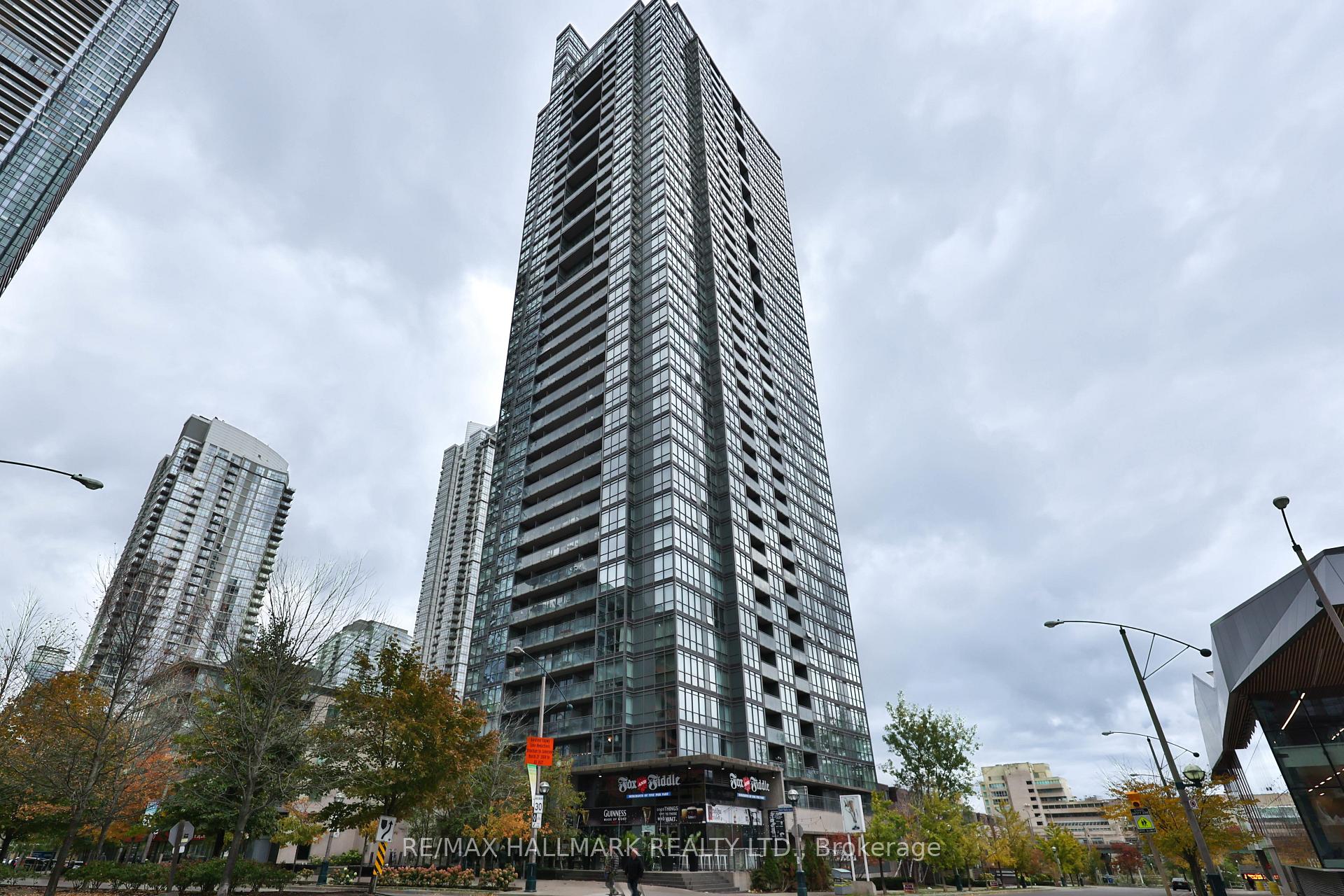 Front of Unit 2503, 15 Fort York Boulevard