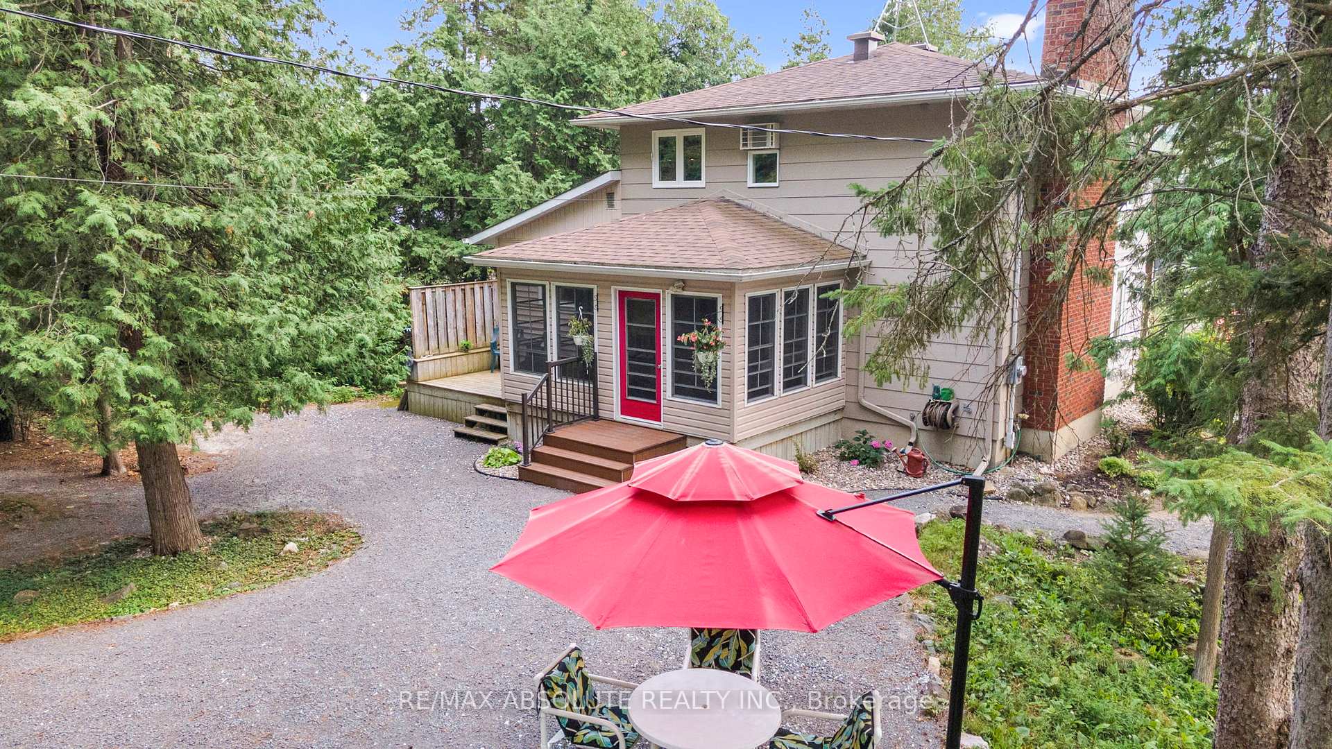 Photo 2 of 232 Mississippi Drive, Ottawa, Kinburn — HOMEH