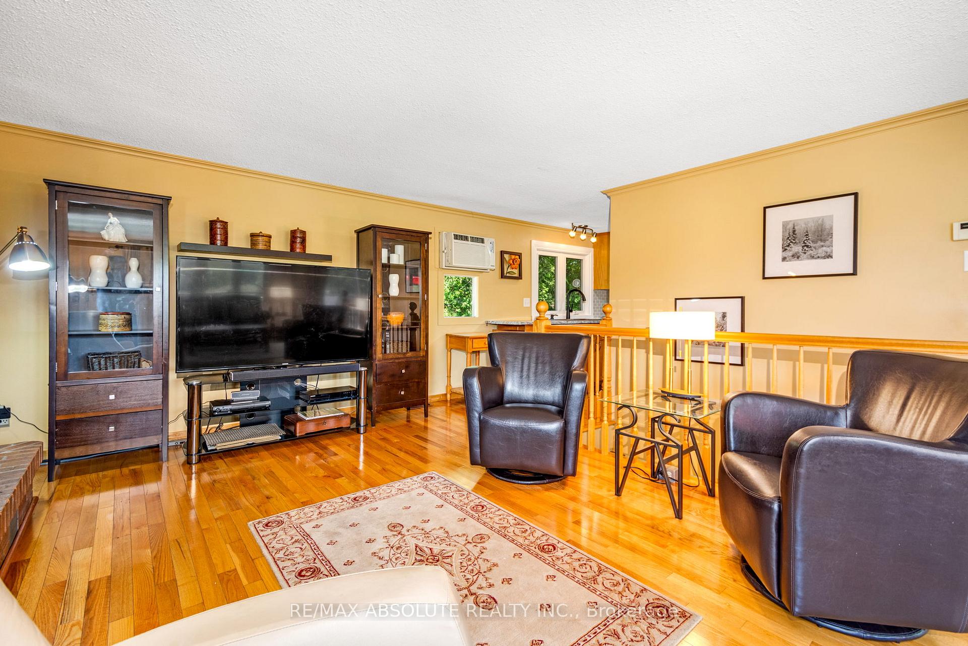 Photo 9 of 232 Mississippi Drive, Ottawa, Kinburn — HOMEH