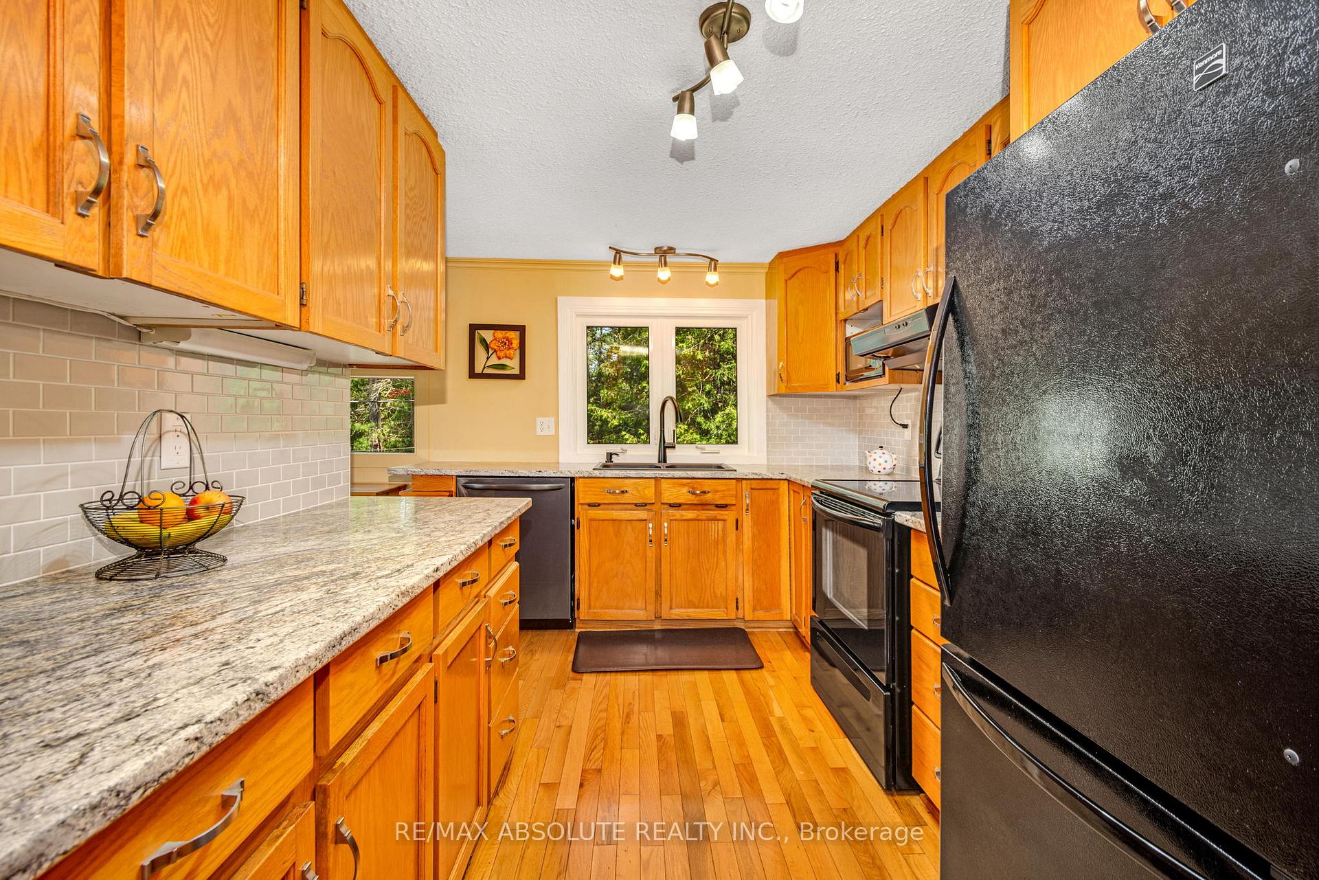 Photo 13 of 232 Mississippi Drive, Ottawa, Kinburn — HOMEH