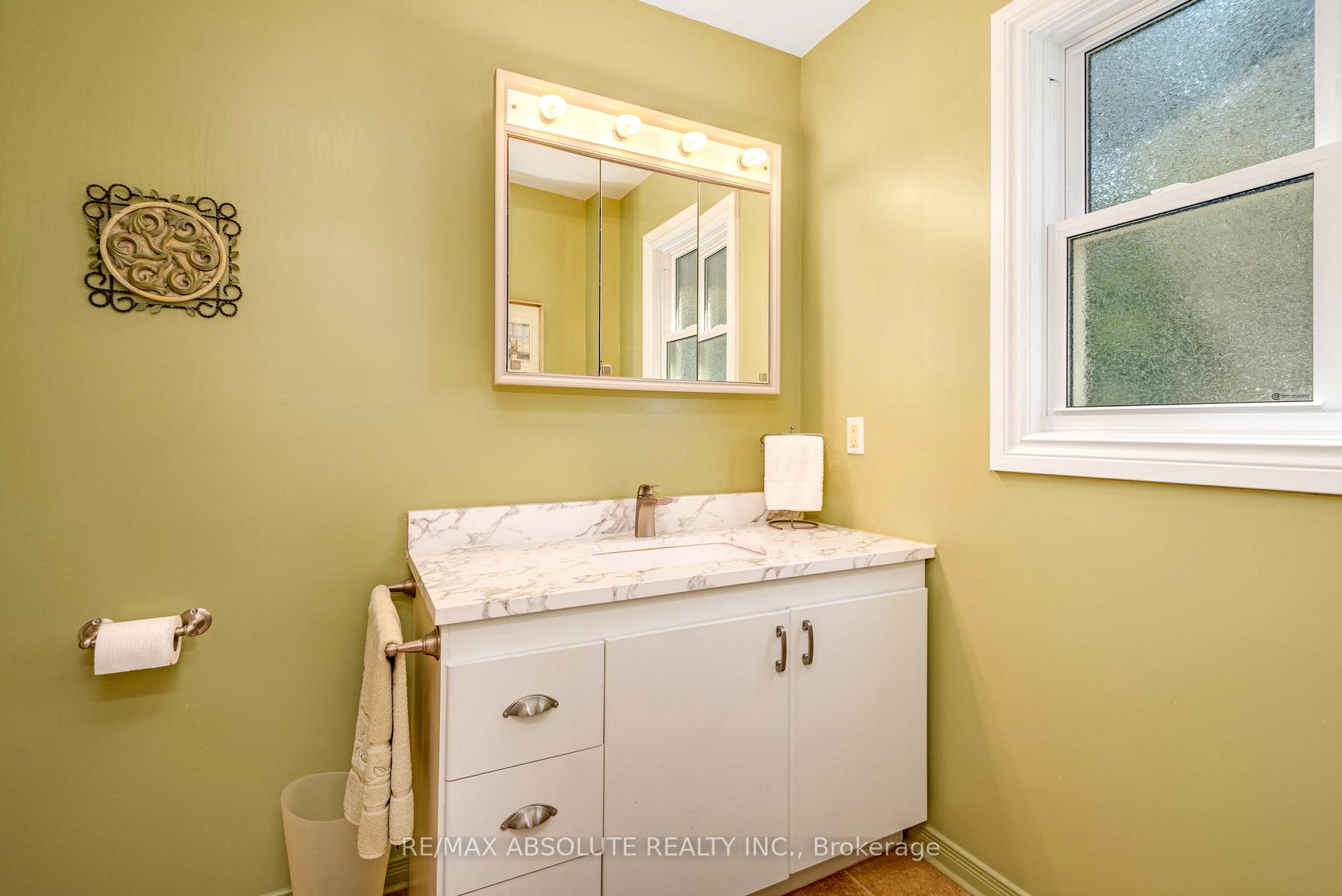 Photo 29 of 232 Mississippi Drive, Ottawa, Kinburn — HOMEH