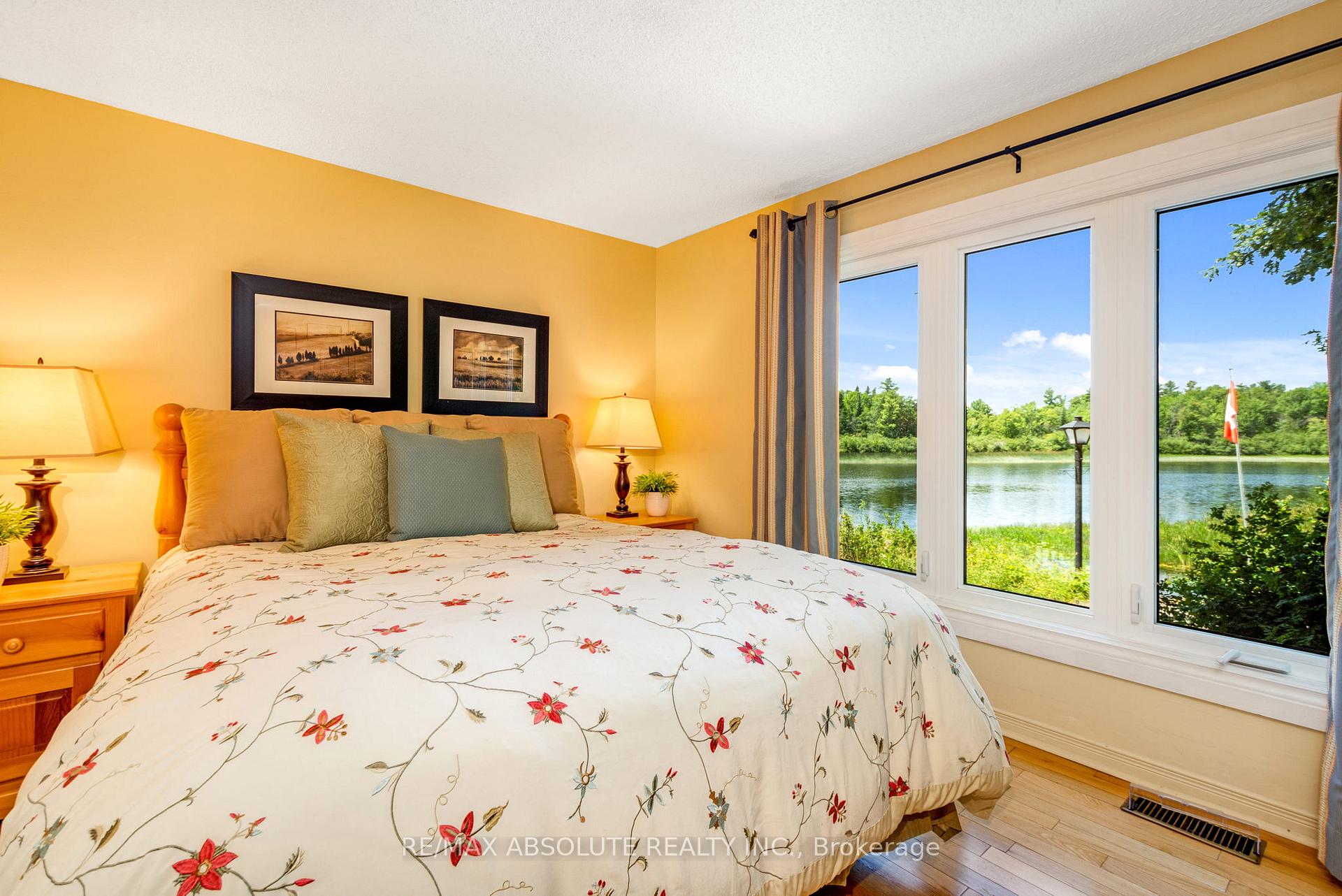 Photo 33 of 232 Mississippi Drive, Ottawa, Kinburn — HOMEH