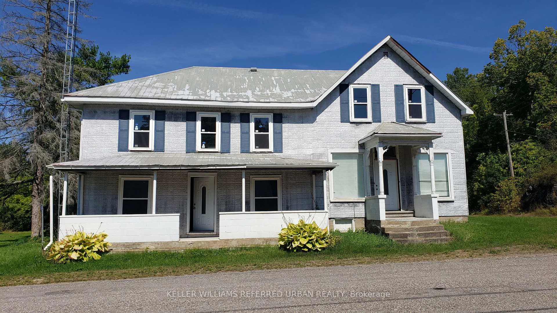 Front of 1004 Brock Road