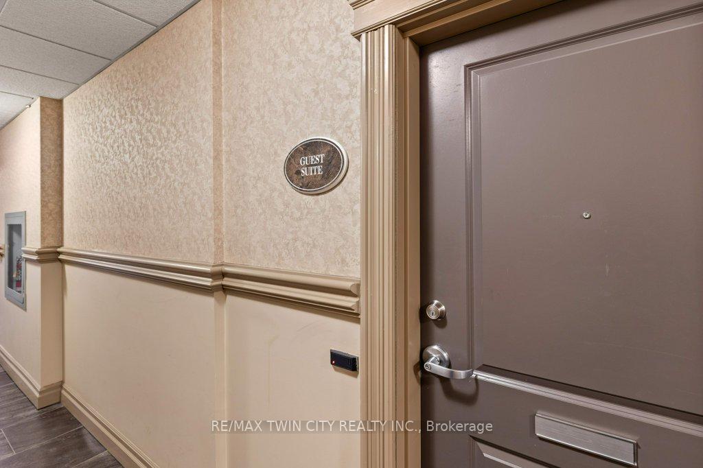 Photo 15 of Unit 1004, 539 Belmont Avenue W, Kitchener — HOMEH
