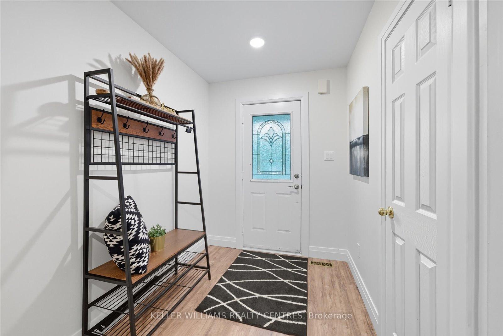 Photo 6 of 131 Leslie Avenue, Barrie, Holly — HOMEH