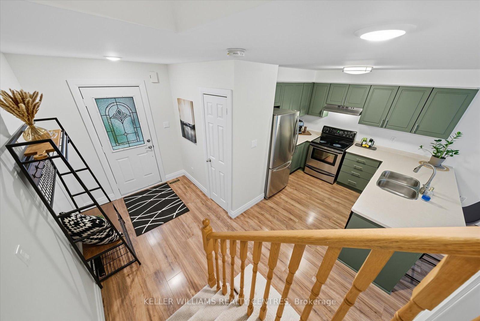 Photo 8 of 131 Leslie Avenue, Barrie, Holly — HOMEH