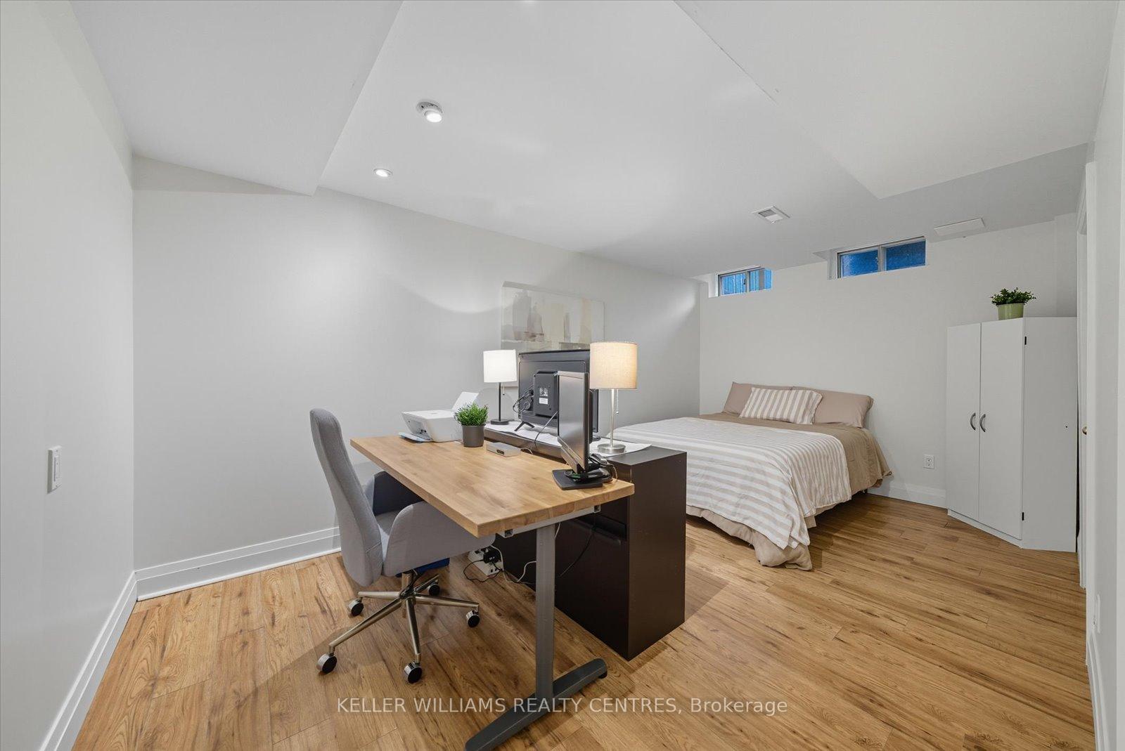 Photo 30 of 131 Leslie Avenue, Barrie, Holly — HOMEH