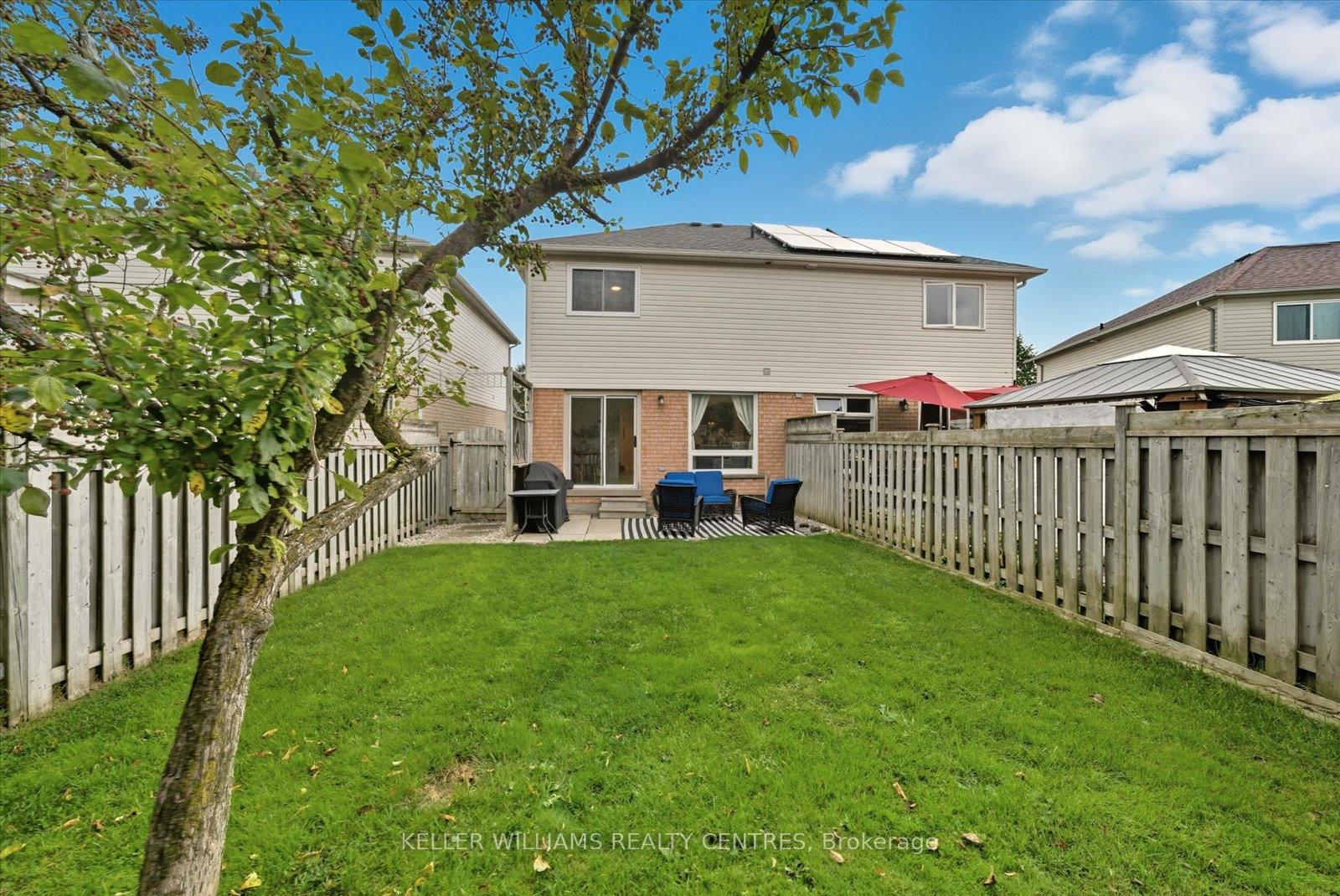 Photo 33 of 131 Leslie Avenue, Barrie, Holly — HOMEH