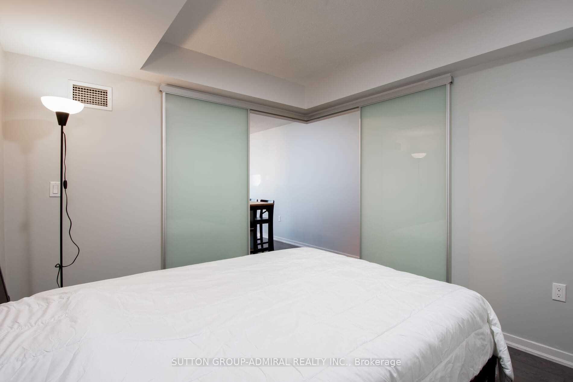 Photo 8 of Unit 512W, 36 Lisgar Street, Toronto, Niagara — HOMEH
