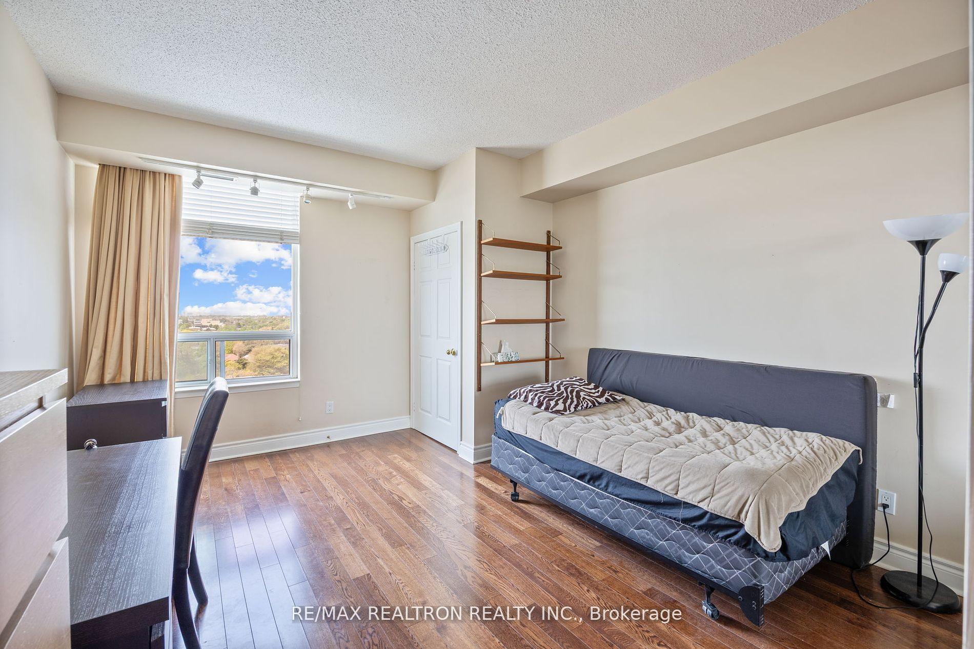 Photo 9 of Unit PH203, 8 Covington Road, Toronto, Englemount-Lawrence — HOMEH