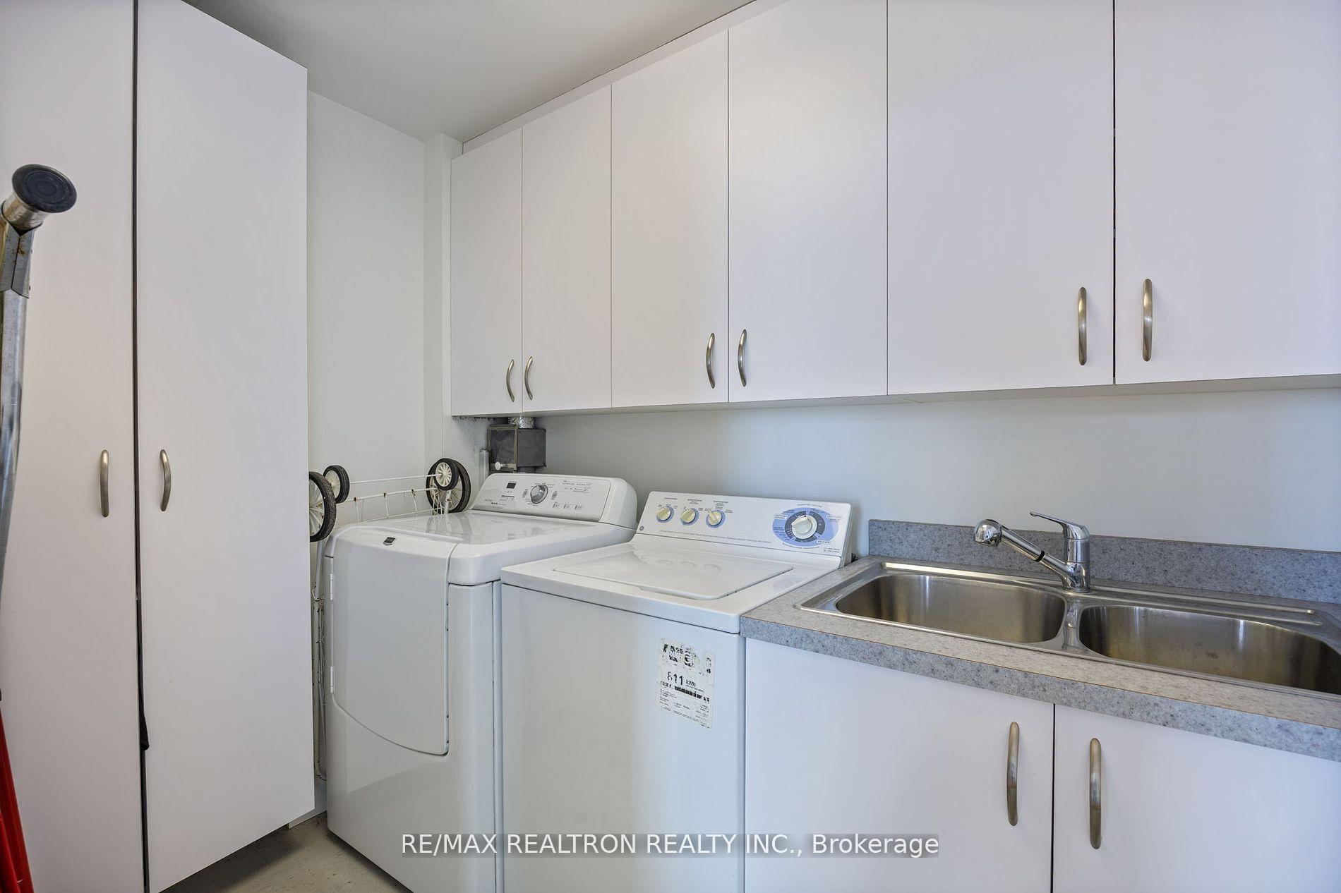 Photo 11 of Unit PH203, 8 Covington Road, Toronto, Englemount-Lawrence — HOMEH
