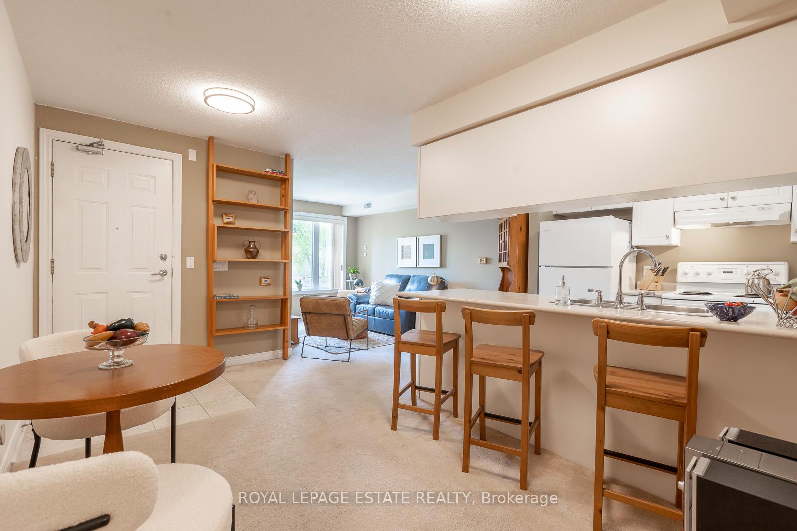 Photo 7 of Unit 201, 76 Aerodrome Crescent, Toronto, Thorncliffe Park — HOMEH