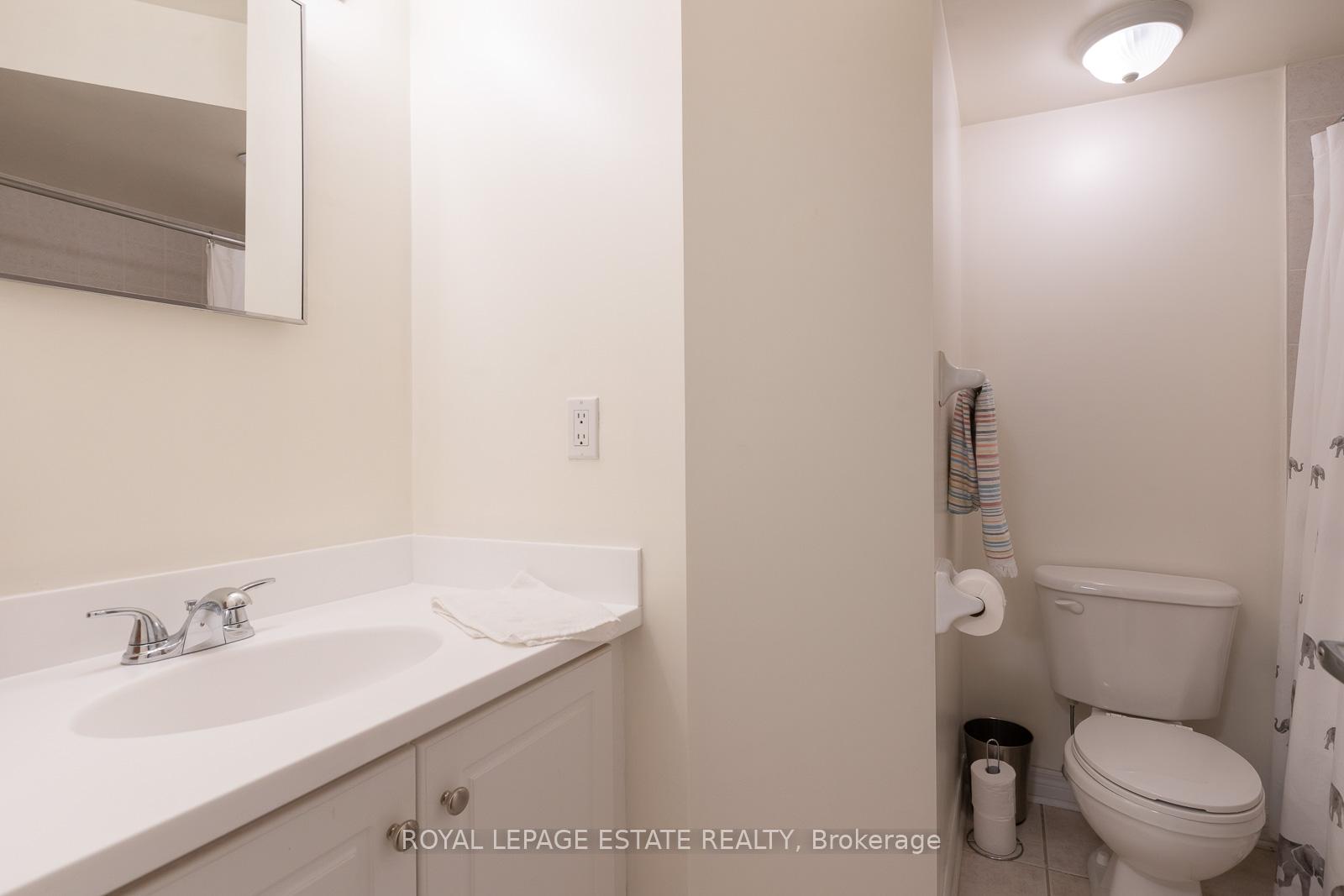 Photo 9 of Unit 201, 76 Aerodrome Crescent, Toronto, Thorncliffe Park — HOMEH