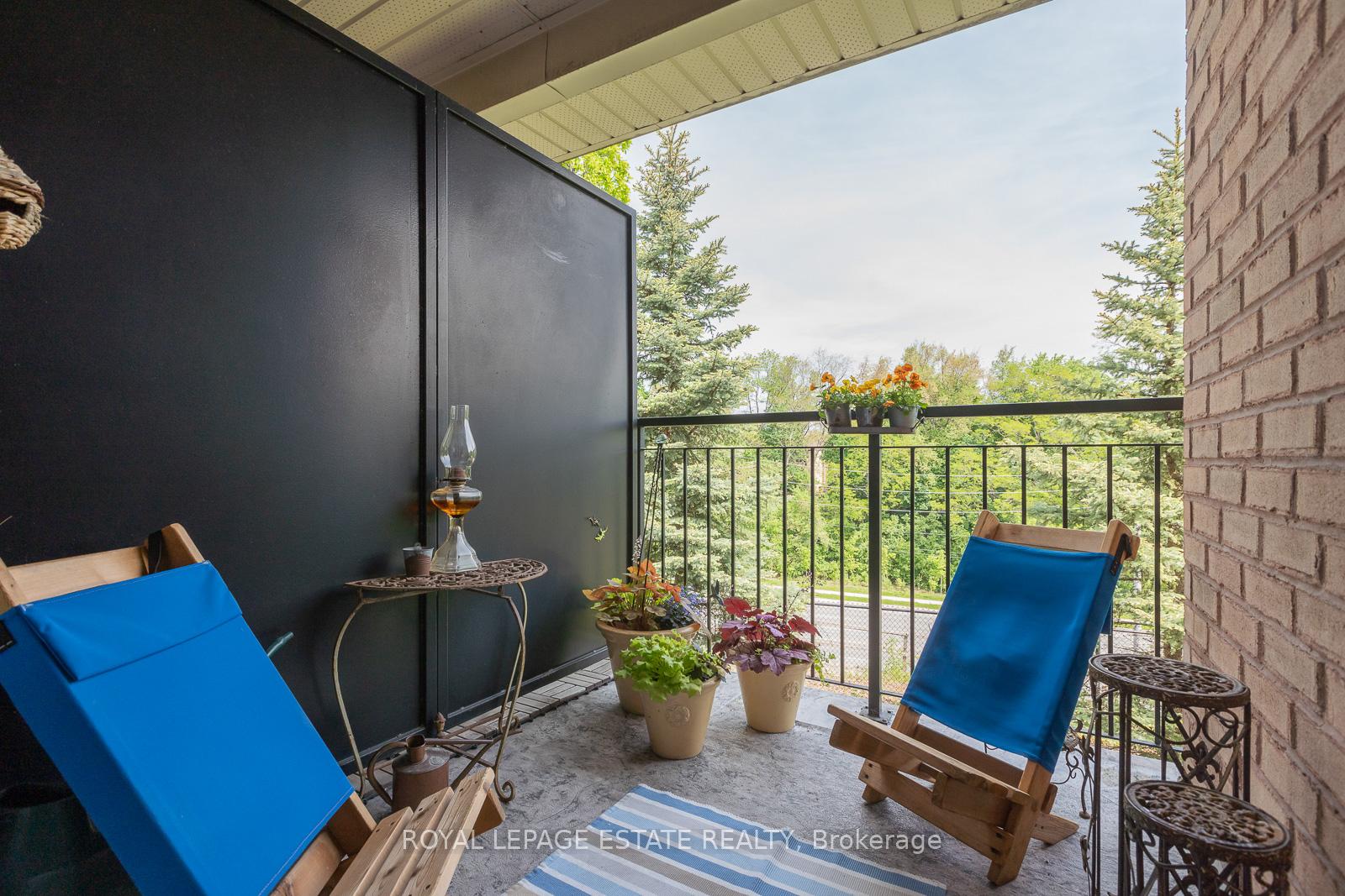 Photo 12 of Unit 201, 76 Aerodrome Crescent, Toronto, Thorncliffe Park — HOMEH