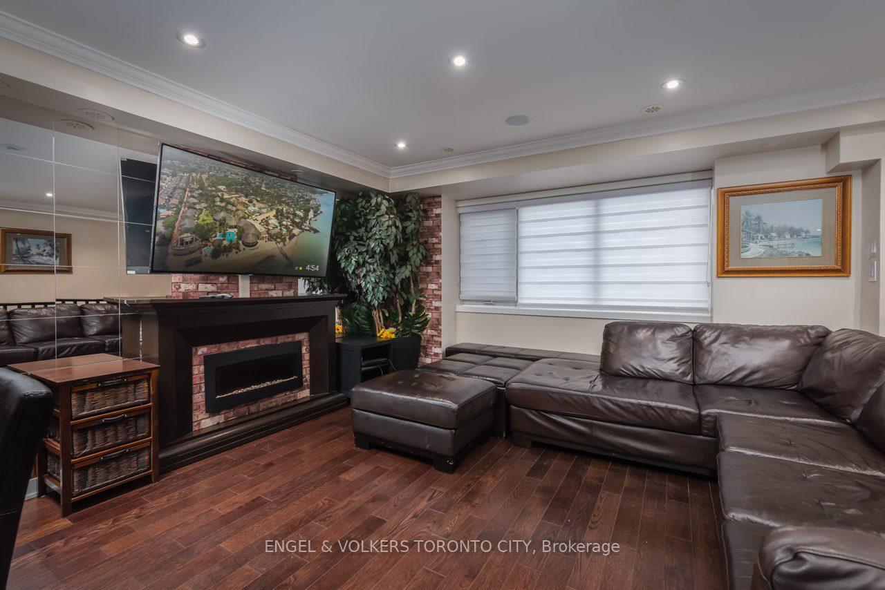 Photo 3 of 50 Cole Street, Toronto, Regent Park — HOMEH