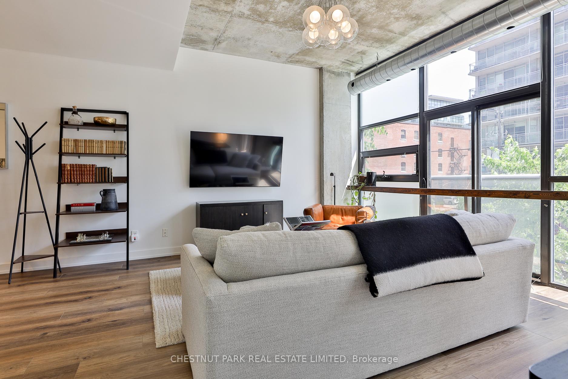 Photo 3 of Unit 211, 60 Bathurst Street, Toronto, Niagara — HOMEH