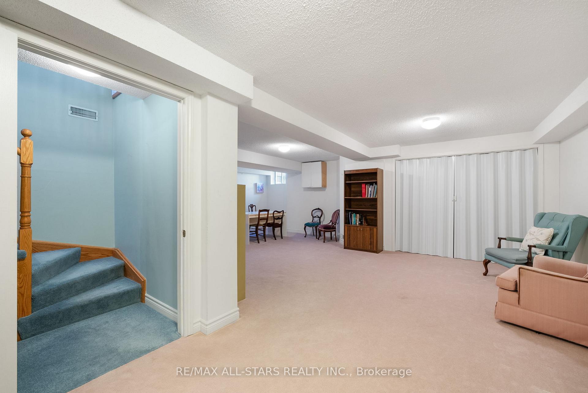 Photo 19 of 19 Christina Falls Way, Markham, Greensborough — HOMEH