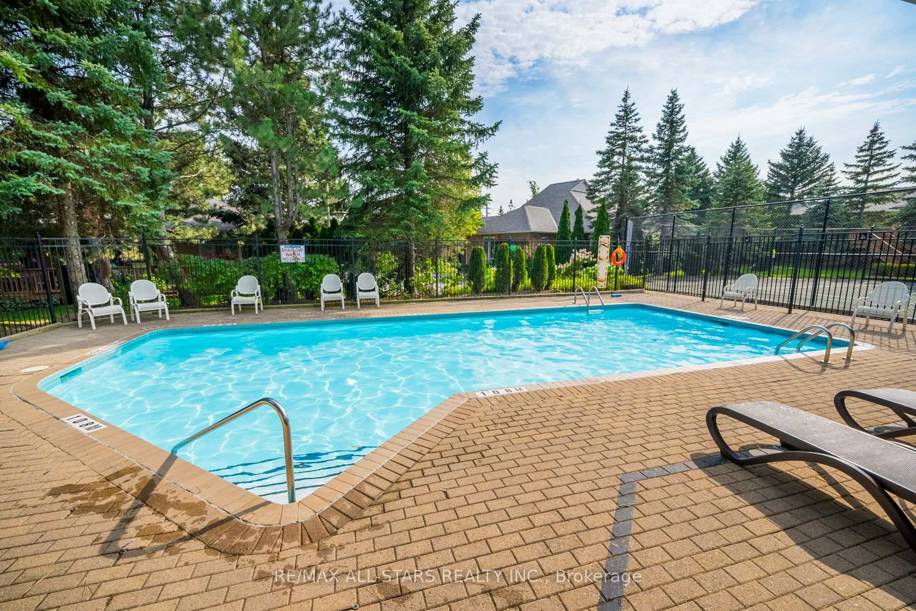 Photo 38 of 19 Christina Falls Way, Markham, Greensborough — HOMEH