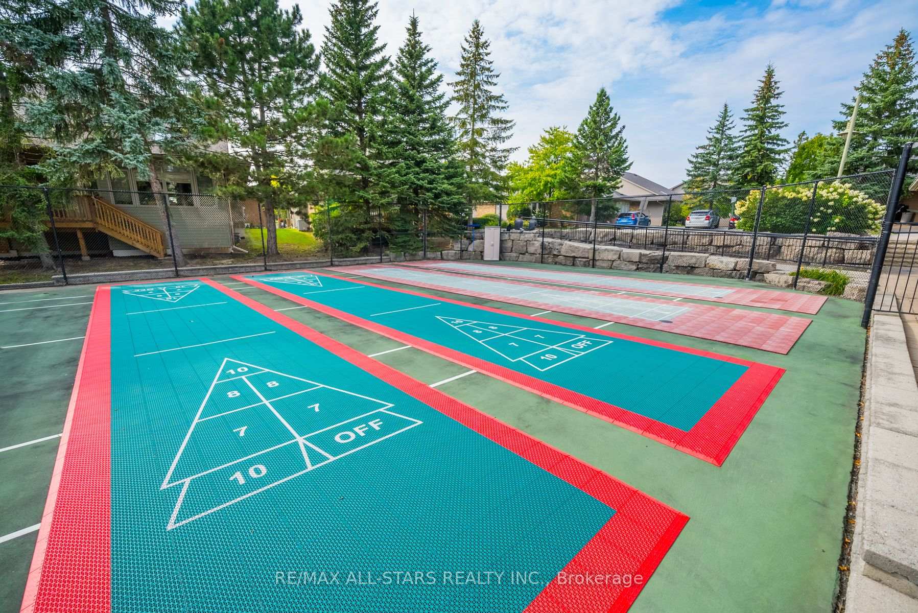 Photo 39 of 19 Christina Falls Way, Markham, Greensborough — HOMEH