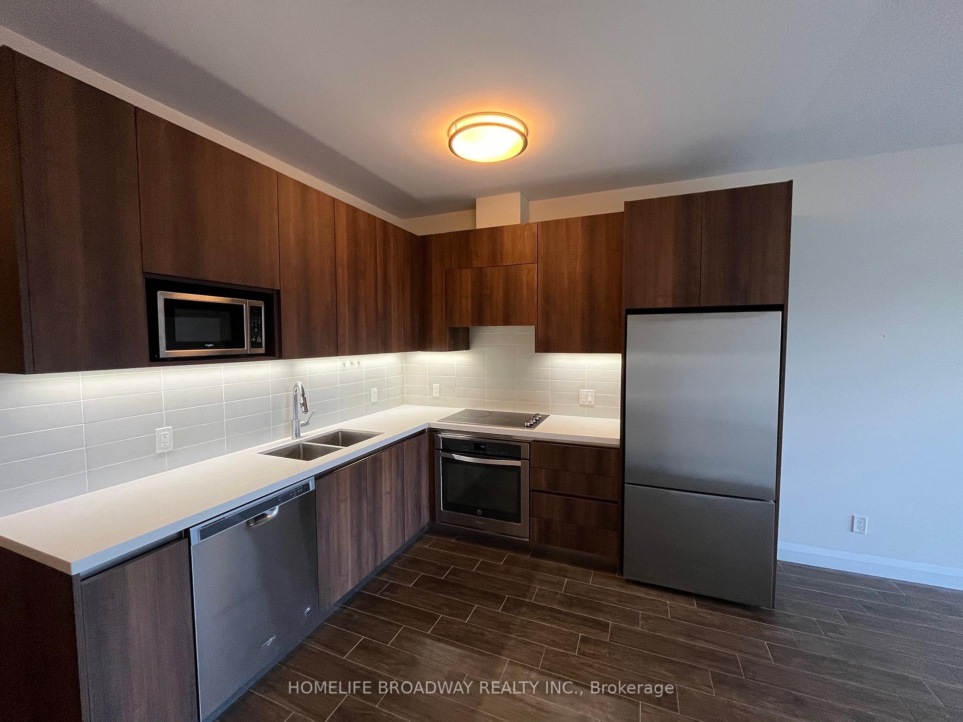 Photo 4 of Unit 719, 15 Water Walk Drive, Markham, Unionville — HOMEH