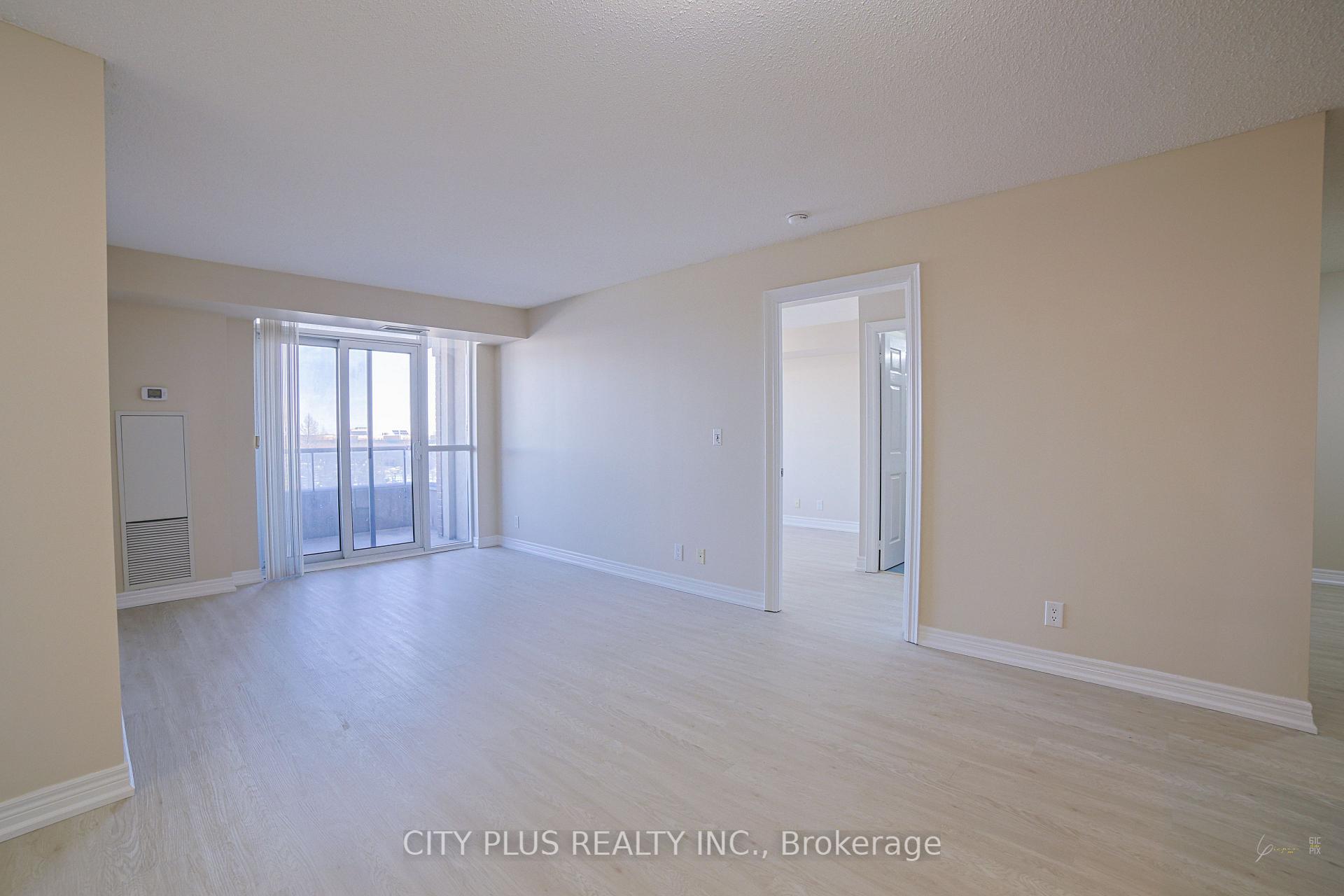 Photo 5 of Unit 618, 33 Cox Boulevard, Markham, Unionville — HOMEH