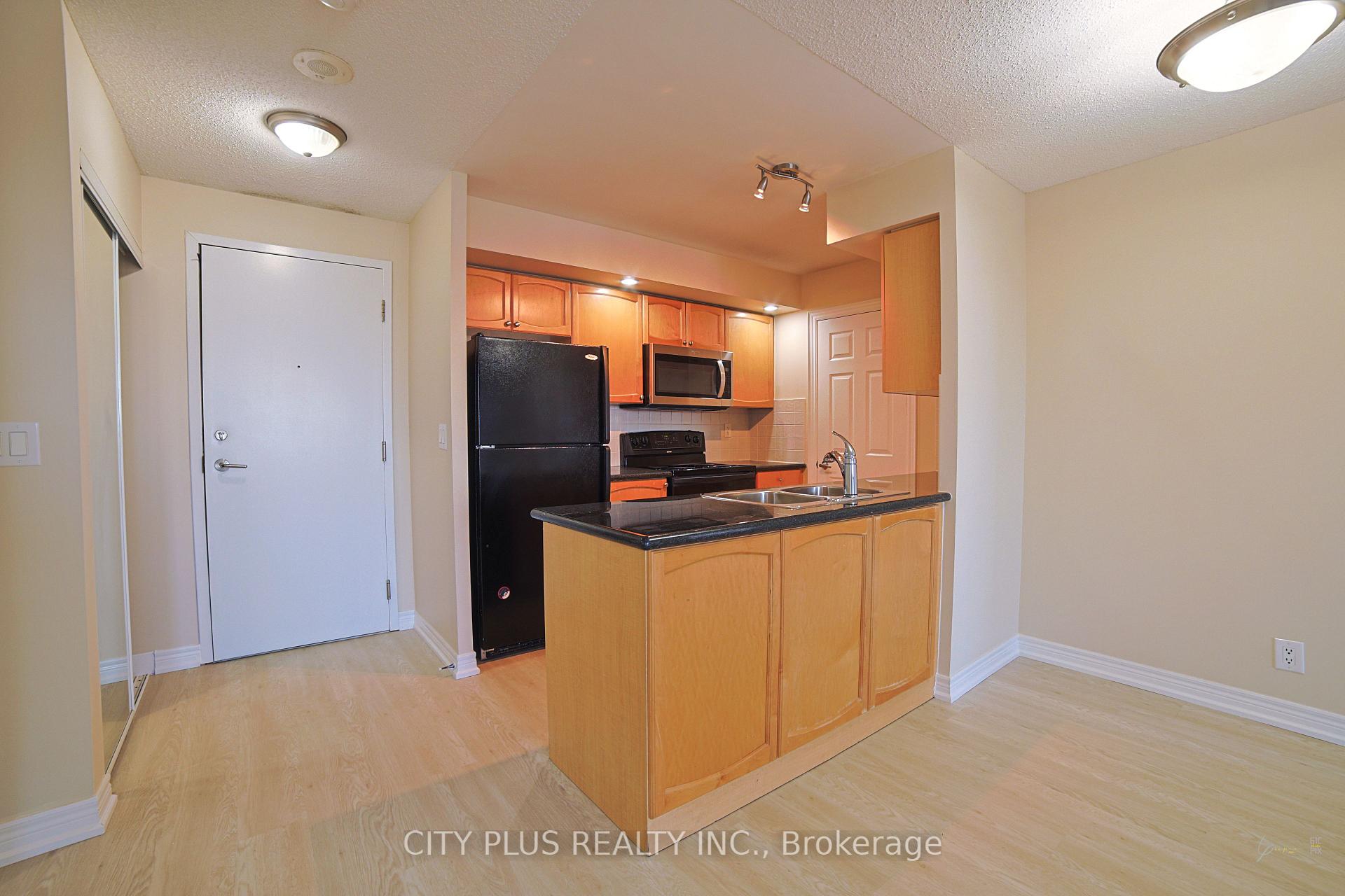 Photo 6 of Unit 618, 33 Cox Boulevard, Markham, Unionville — HOMEH