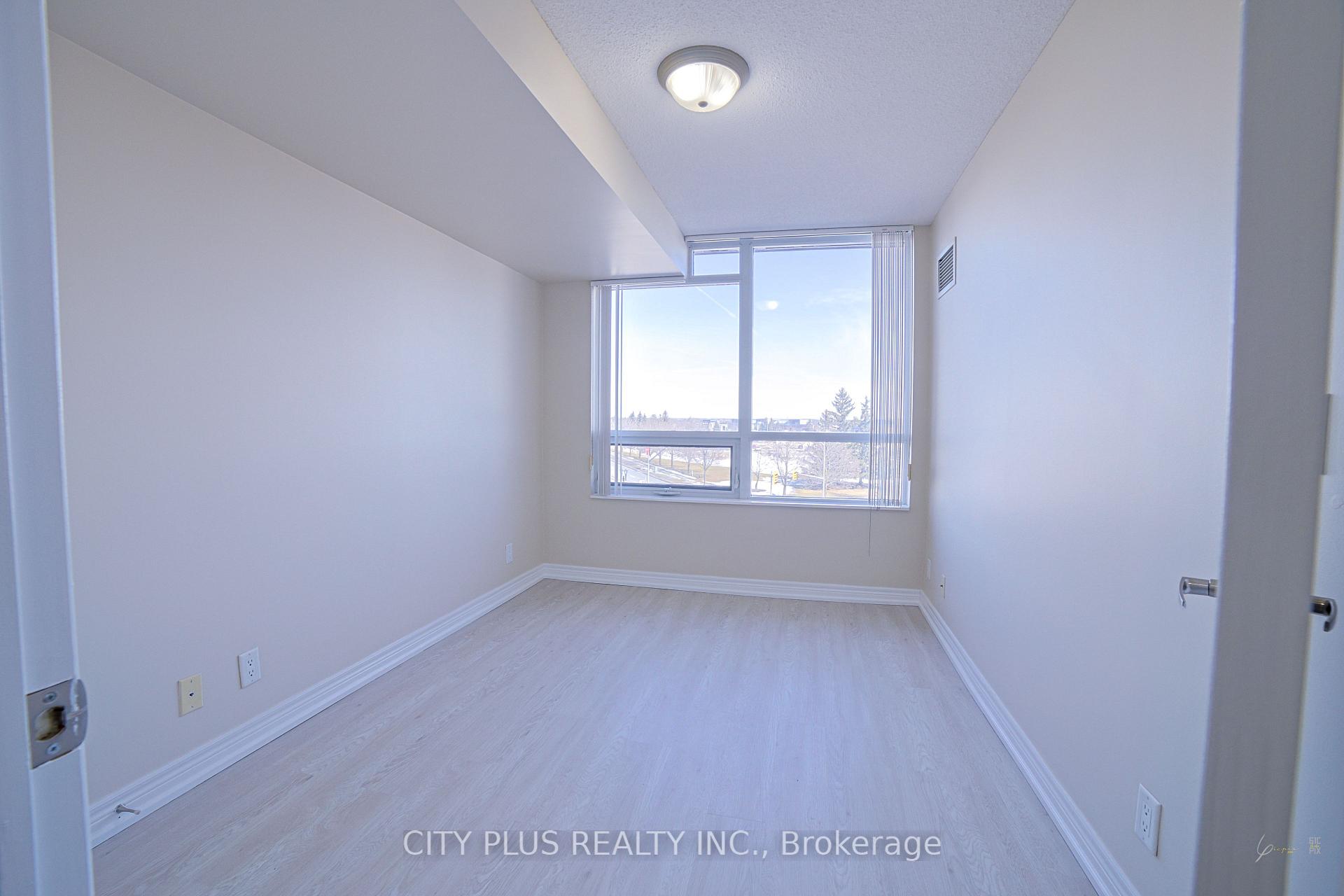 Photo 11 of Unit 618, 33 Cox Boulevard, Markham, Unionville — HOMEH