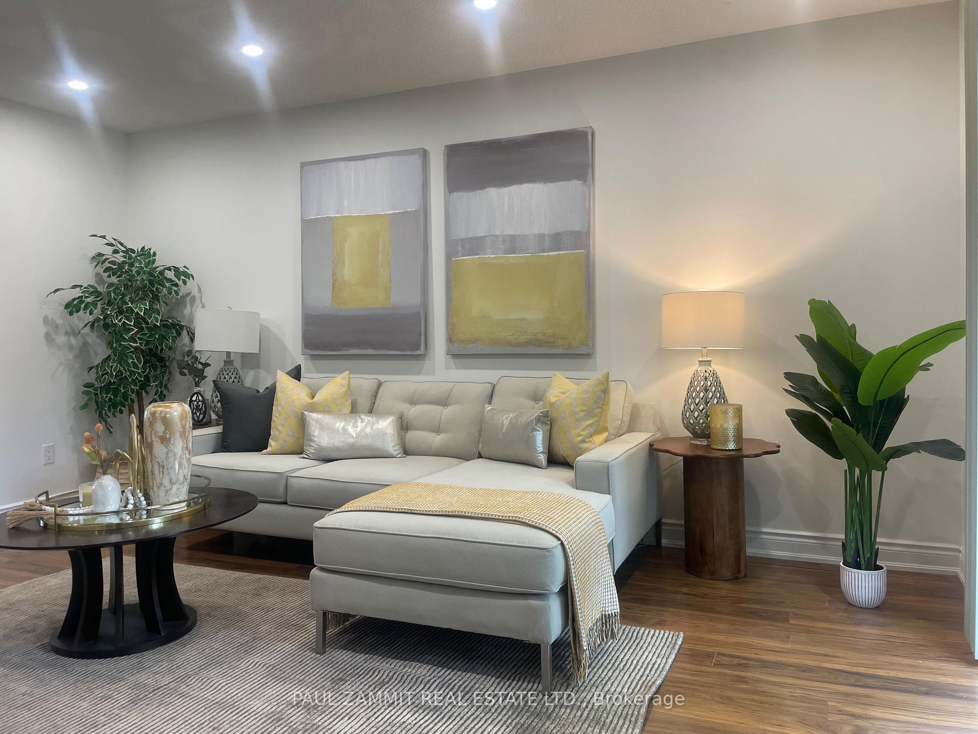 Photo 6 of 19 Harris Way, Markham, Aileen-Willowbrook — HOMEH