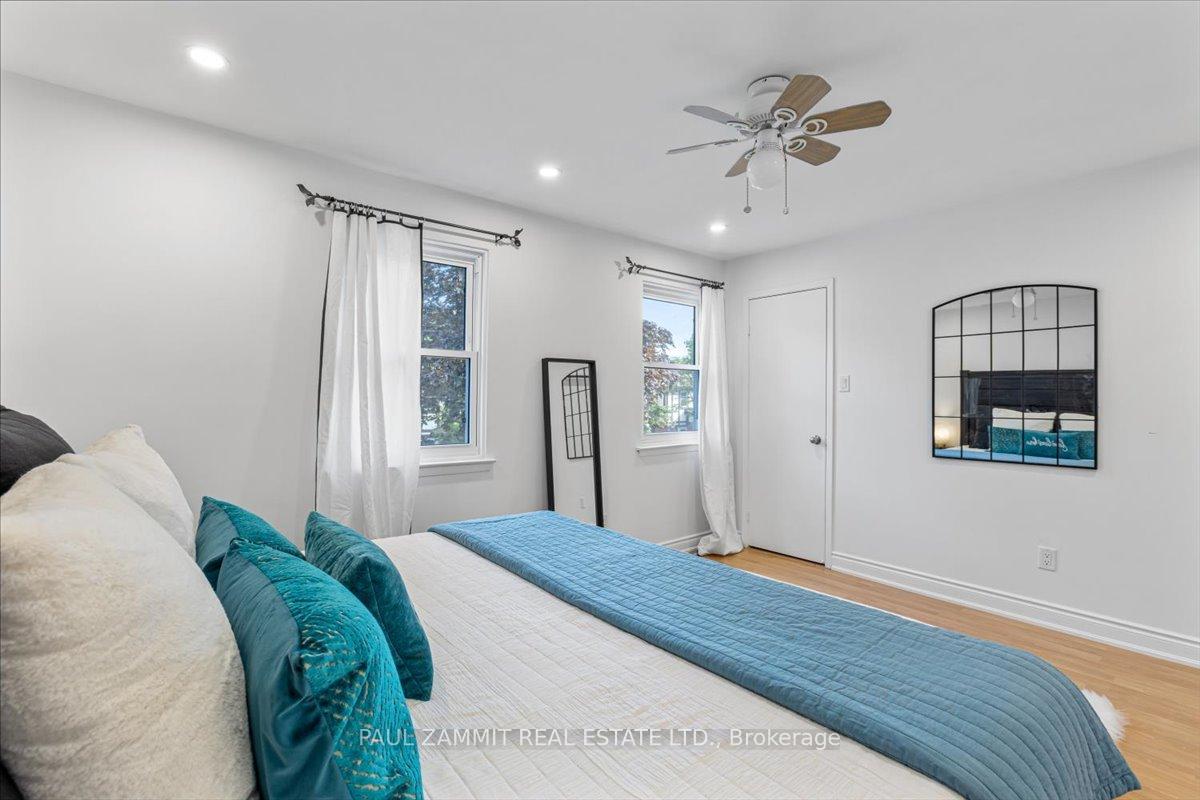 Photo 18 of 19 Harris Way, Markham, Aileen-Willowbrook — HOMEH