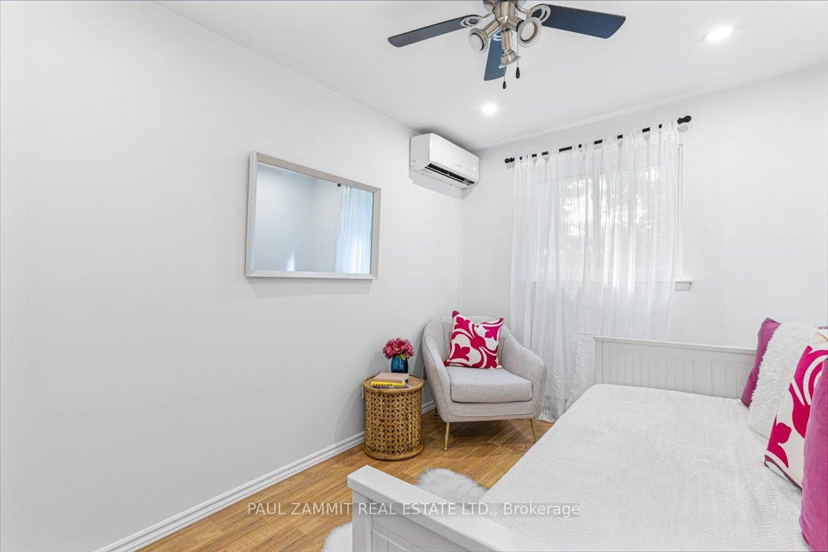 Photo 21 of 19 Harris Way, Markham, Aileen-Willowbrook — HOMEH