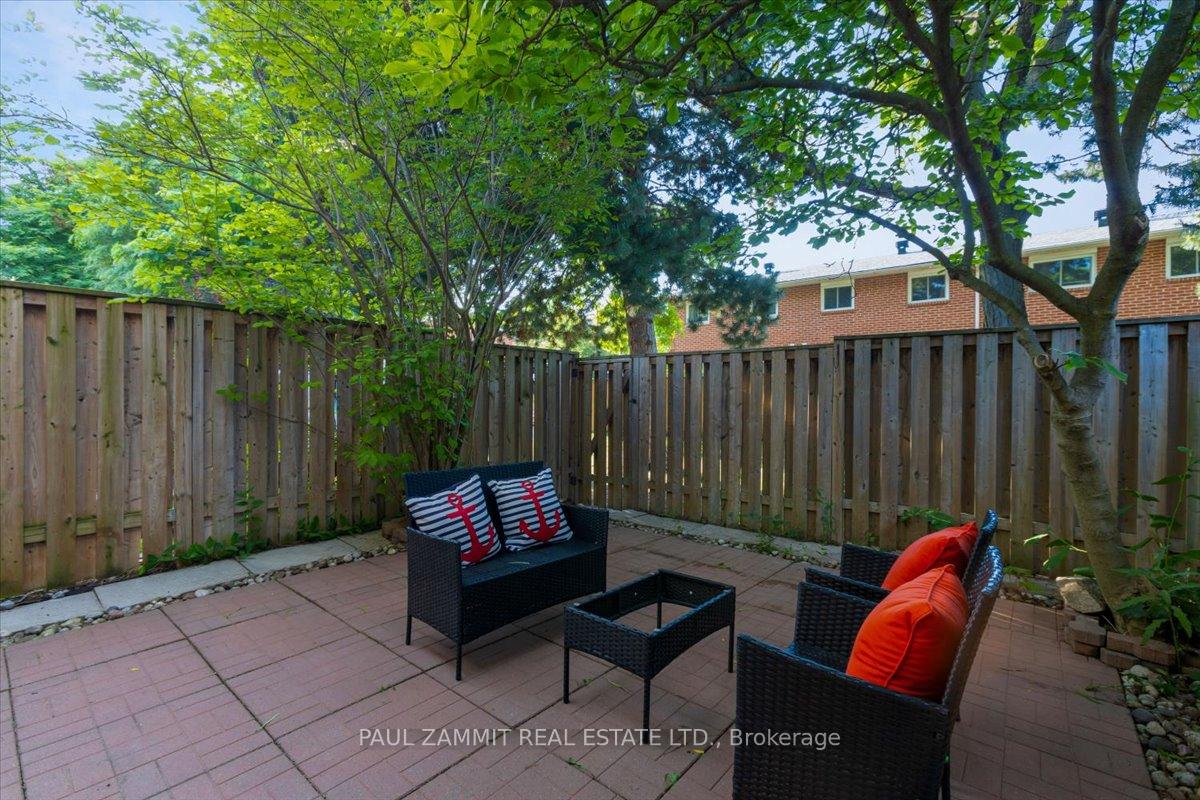 Photo 30 of 19 Harris Way, Markham, Aileen-Willowbrook — HOMEH