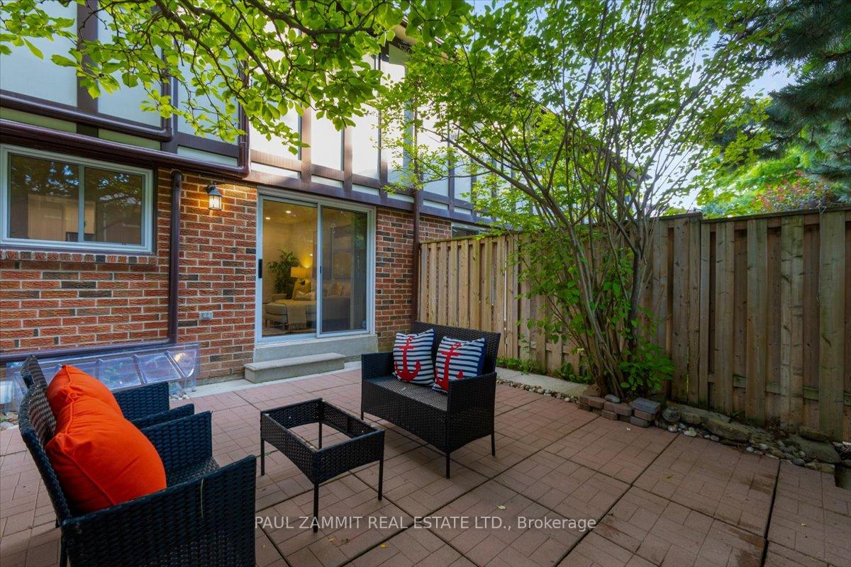Photo 31 of 19 Harris Way, Markham, Aileen-Willowbrook — HOMEH