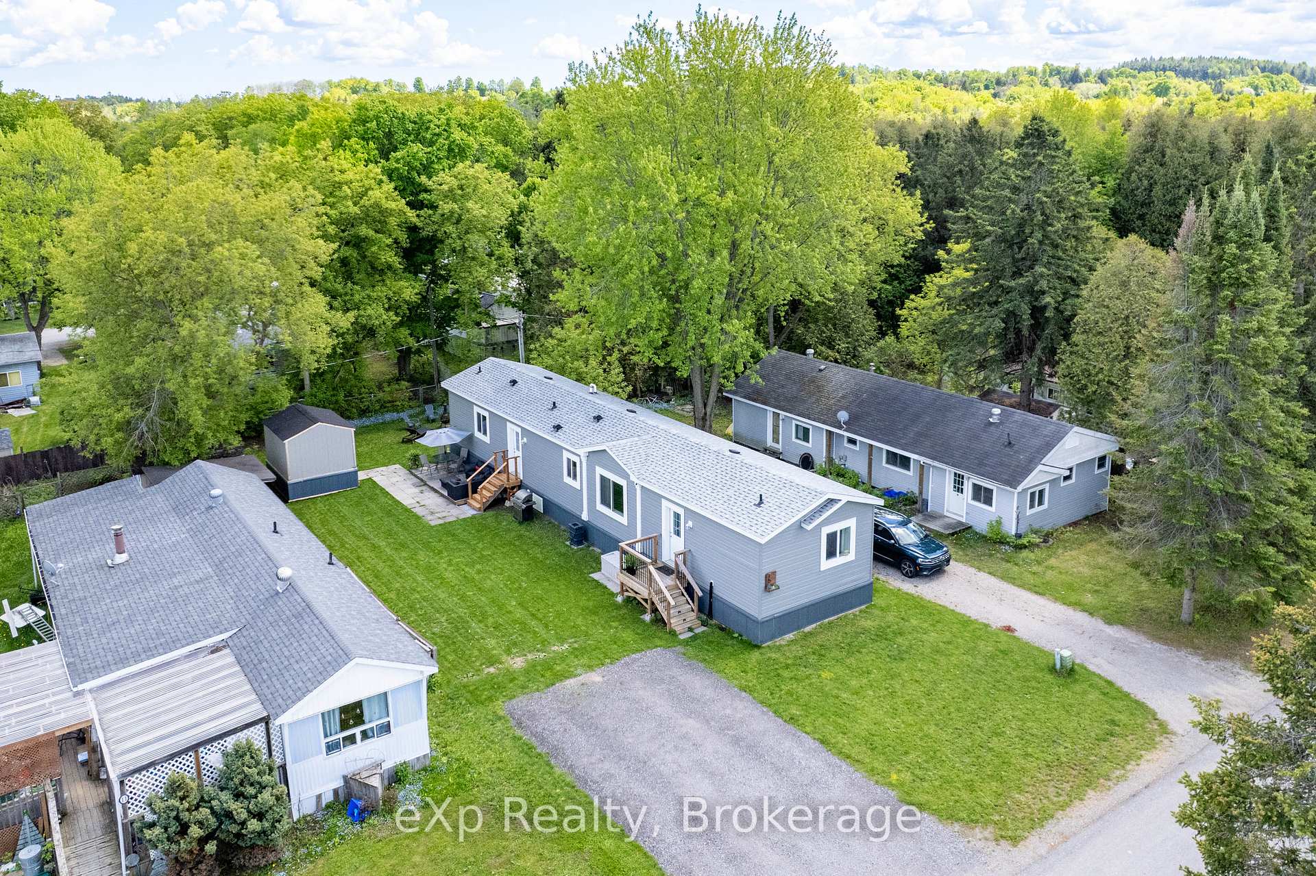 Photo 3 of 15 Cedar Lane, Erin, Hillsburgh — HOMEH