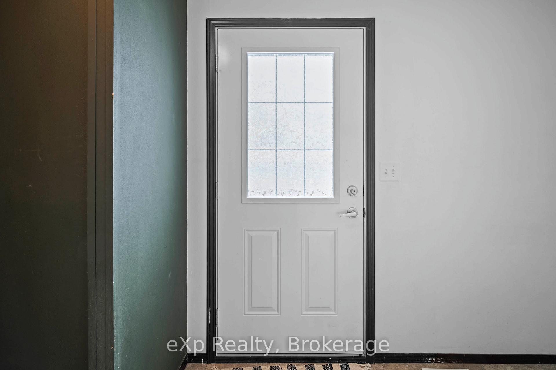 Photo 5 of 15 Cedar Lane, Erin, Hillsburgh — HOMEH