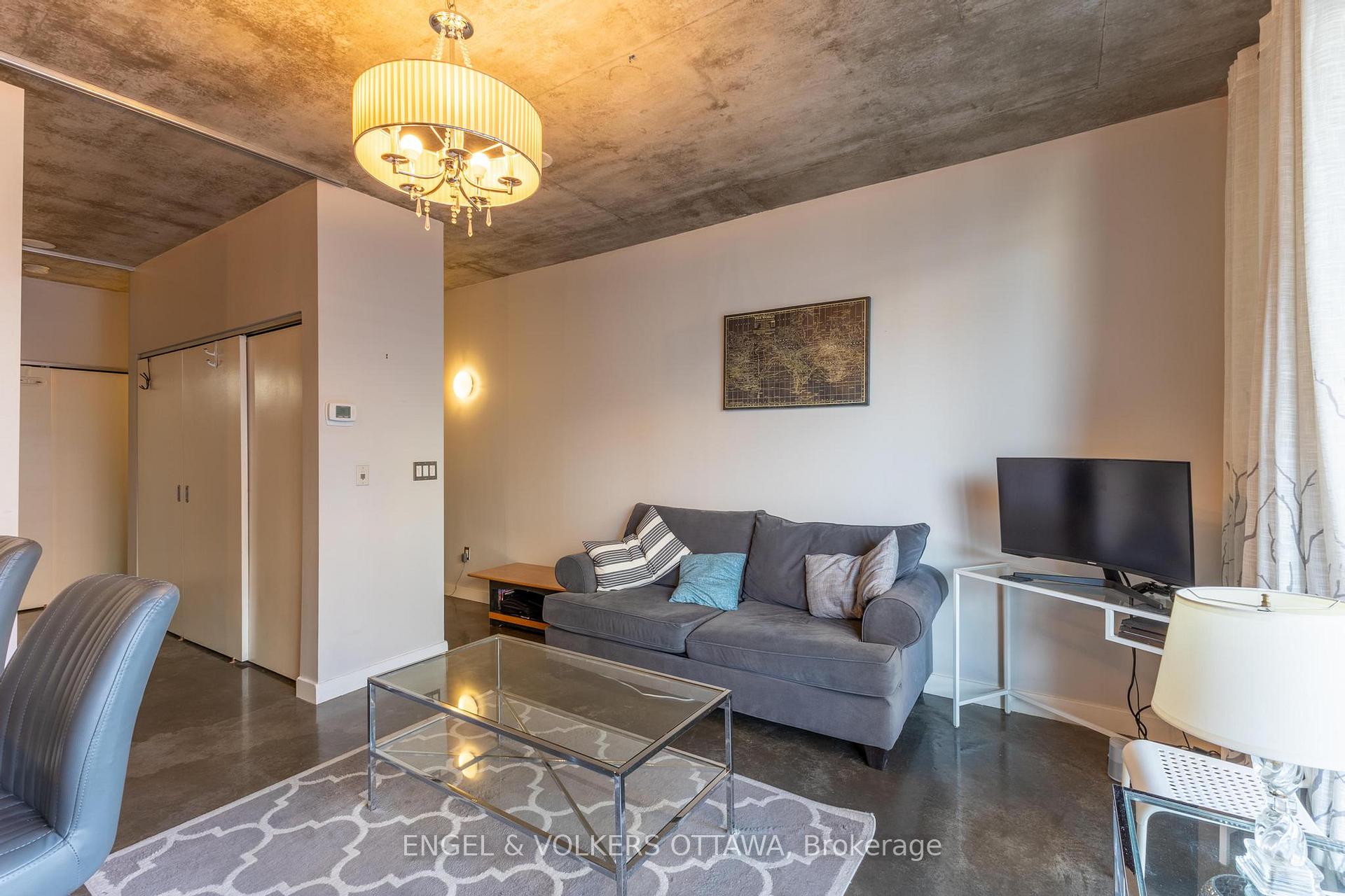 Photo 4 of Unit 501, 383 Cumberland Street, Ottawa, Lower Town/Byward Market — HOMEH