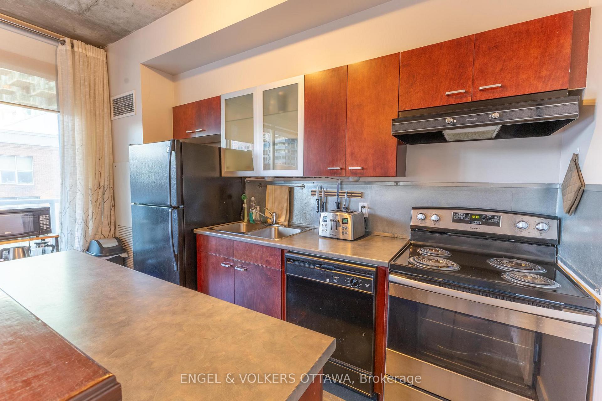 Photo 7 of Unit 501, 383 Cumberland Street, Ottawa, Lower Town/Byward Market — HOMEH