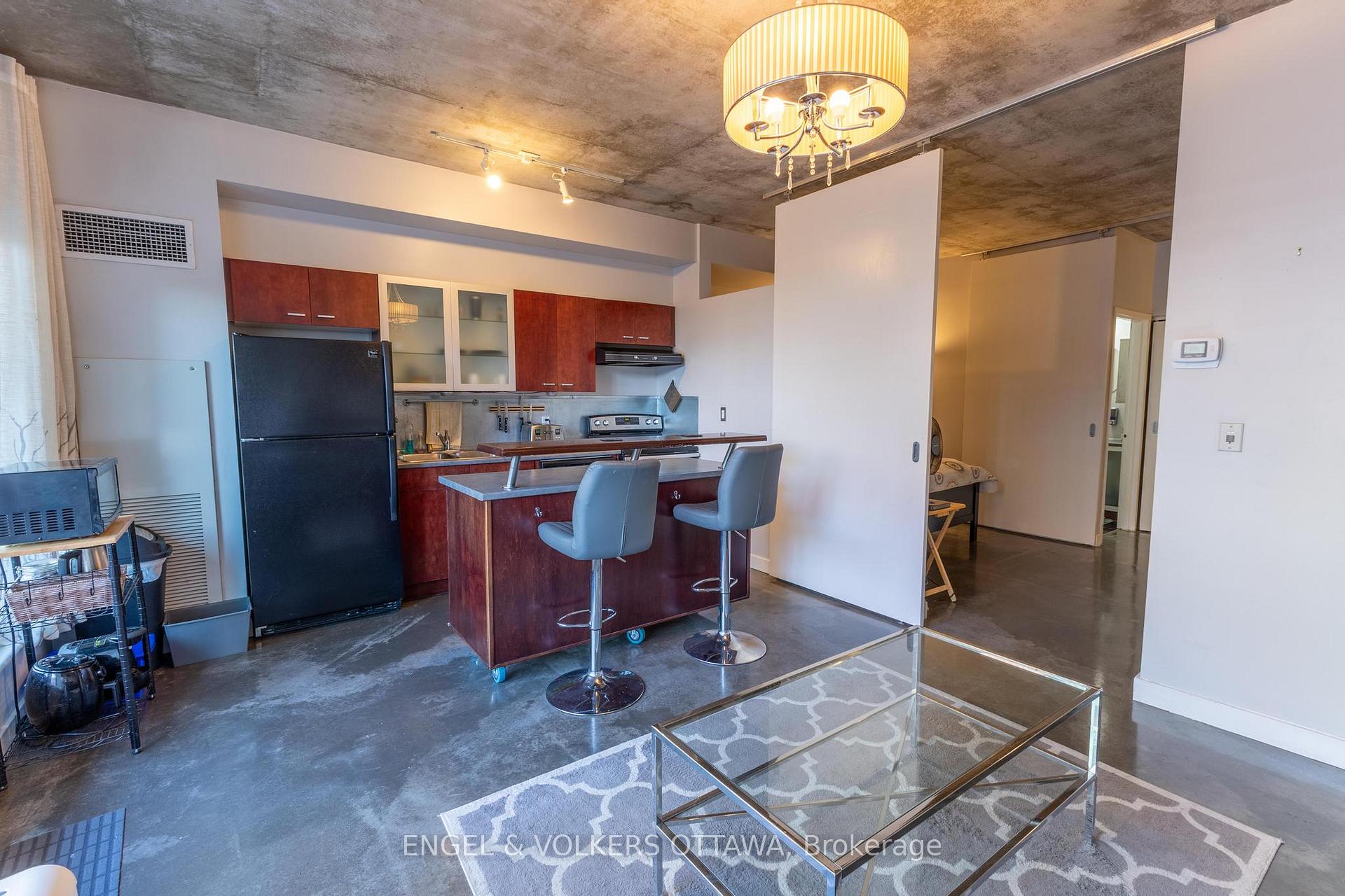 Photo 9 of Unit 501, 383 Cumberland Street, Ottawa, Lower Town/Byward Market — HOMEH