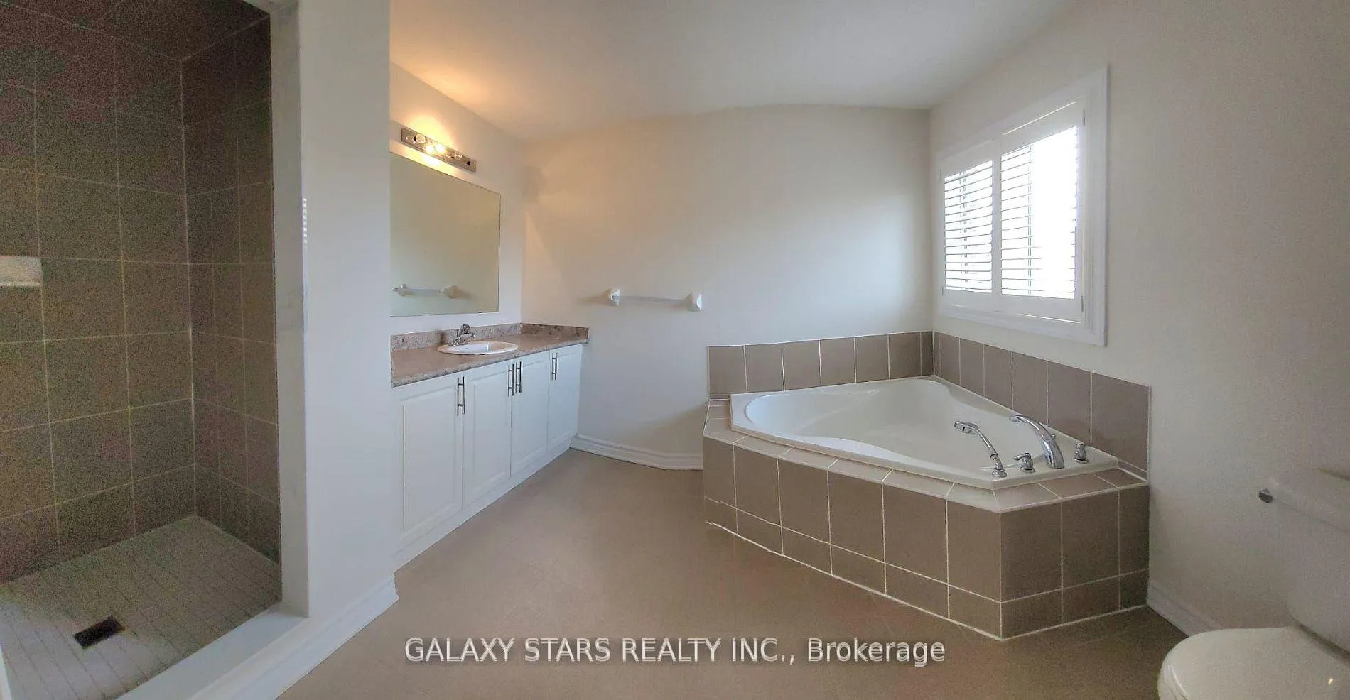 Photo 21 of 6 Stoddart Street, Brock, Beaverton — HOMEH