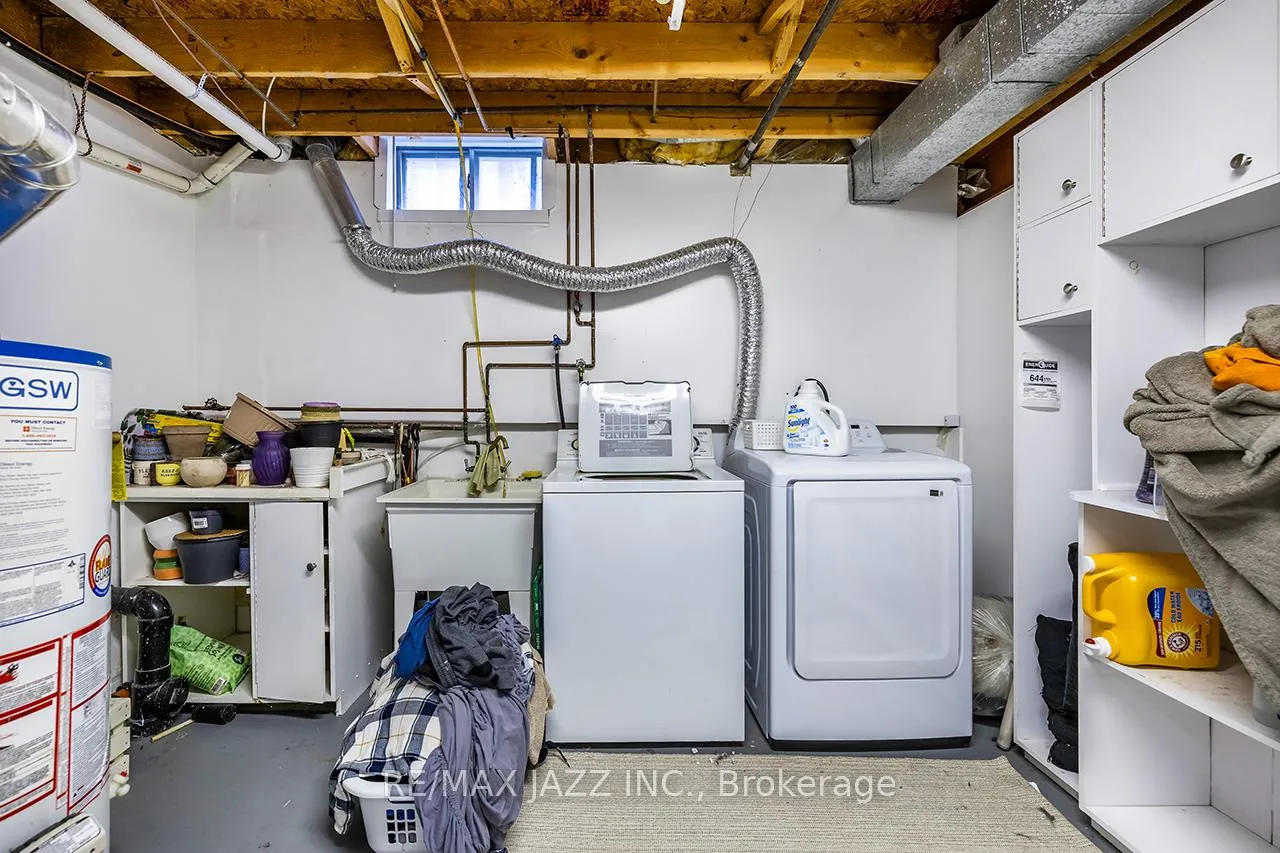 Photo 15 of 3 Devondale Street, Clarington, Courtice — HOMEH